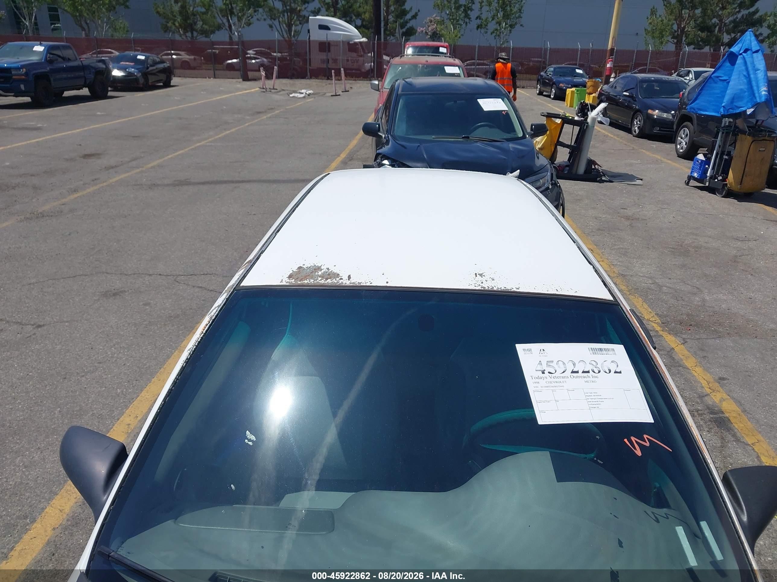 1998 Chevrolet Metro   White vin: 2C1MR2266W6734451