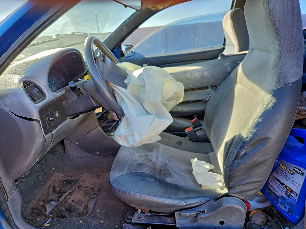 2000 Chevrolet Metro Синий vin: 2C1MR2266Y6702604