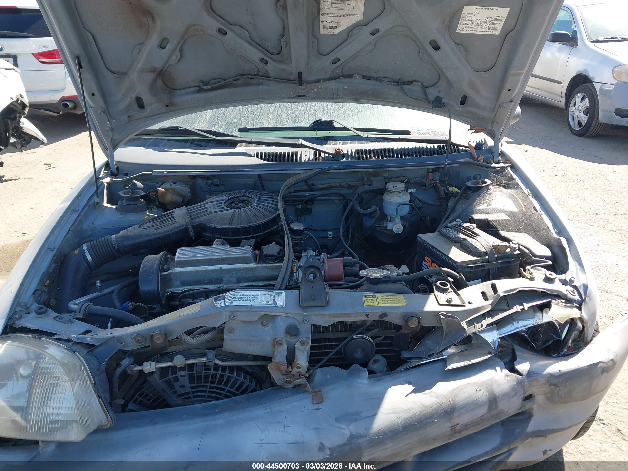2000 Chevrolet Metro   Серебряный vin: 2C1MR2266Y6708841