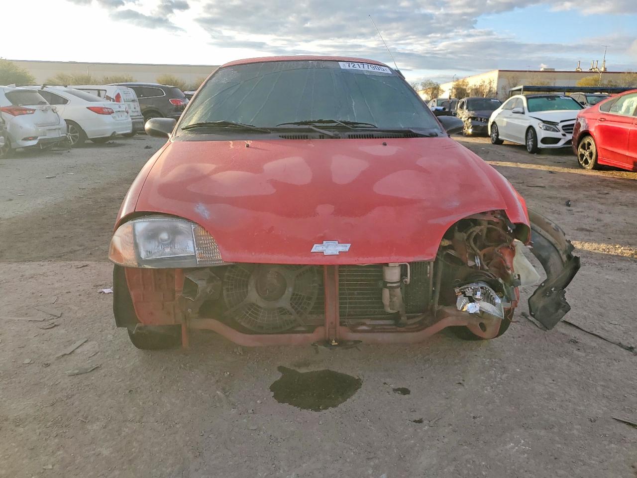 2000 Chevrolet Metro Red vin: 2C1MR2268Y6705892