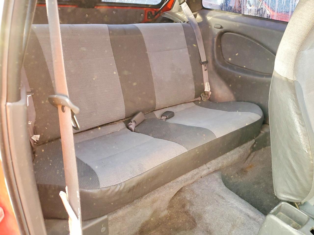 2000 Chevrolet Metro Red vin: 2C1MR2268Y6705892