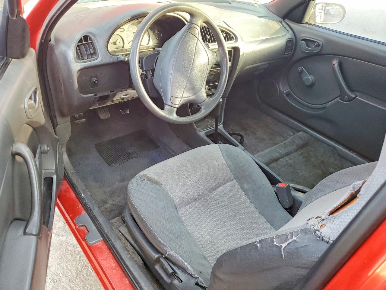 2000 Chevrolet Metro Red vin: 2C1MR2268Y6705892