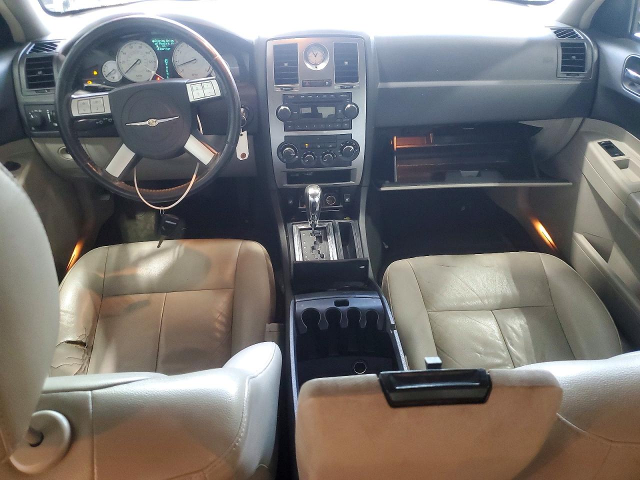 2005 Chrysler 300 Touring Черный vin: 2C3AA53G05H687902