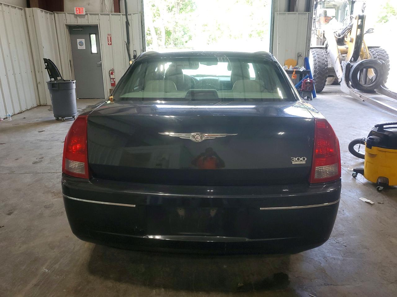 2005 Chrysler 300 Touring Черный vin: 2C3AA53G05H687902