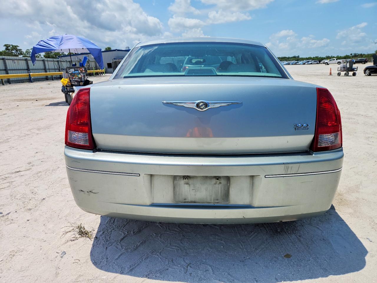2005 Chrysler 300 Touring Green vin: 2C3AA53G25H505195