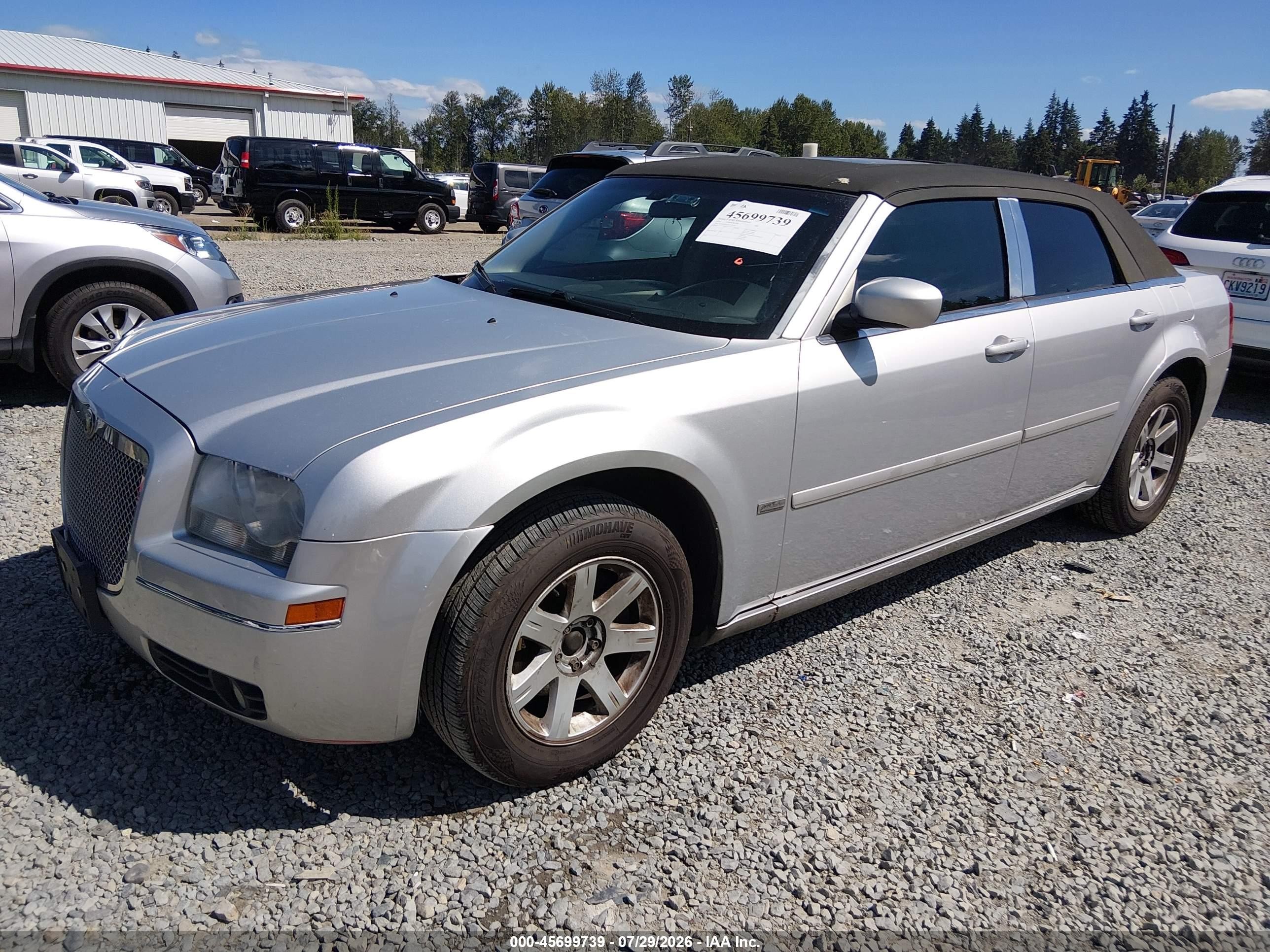 2005 Chrysler 300 Touring Silver vin: 2C3AA53G35H595246