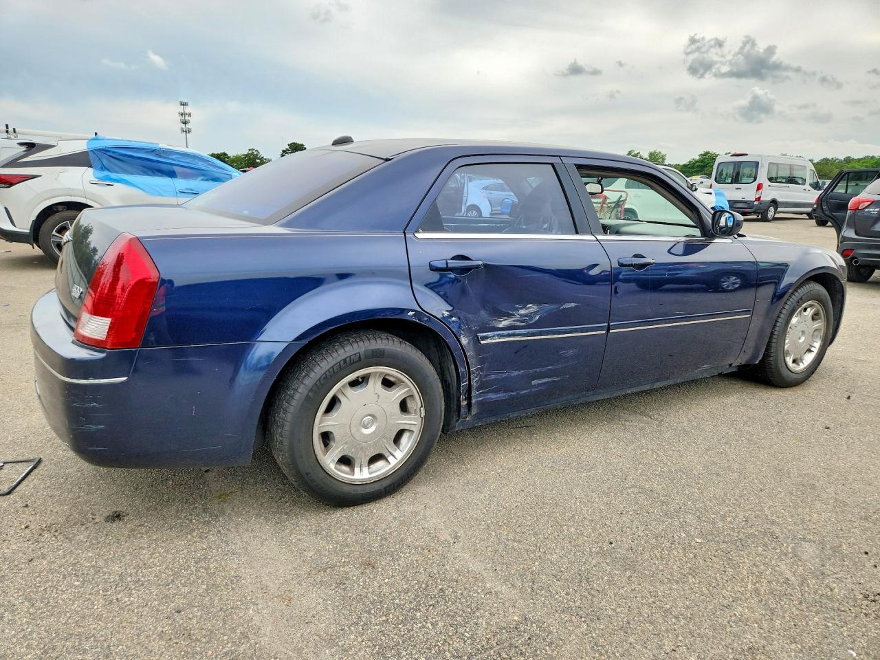 2005 Chrysler 300 Touring Blue vin: 2C3AA53G45H183174