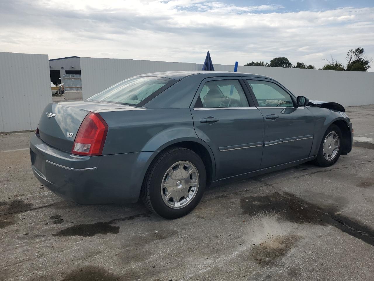 2005 Chrysler 300 Touring Teal vin: 2C3AA53GX5H153516