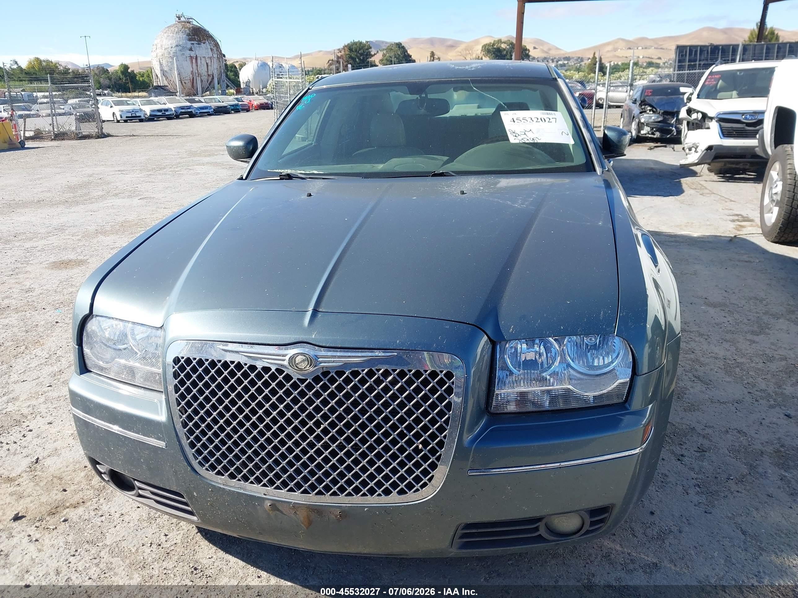 2005 Chrysler 300 Touring Light Blue vin: 2C3AA53GX5H512699