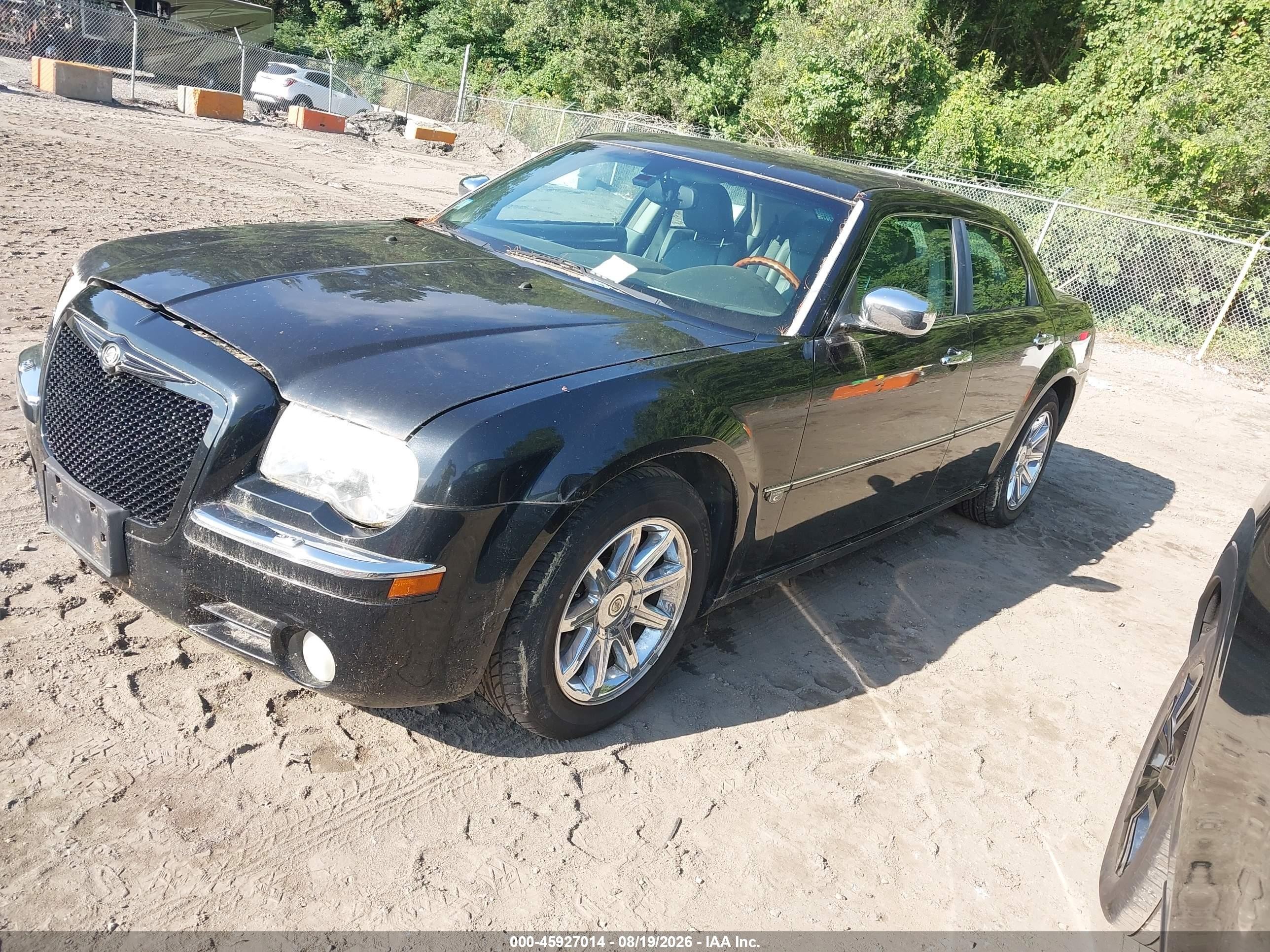 2005 Chrysler 300c   Black vin: 2C3AA63H15H674526