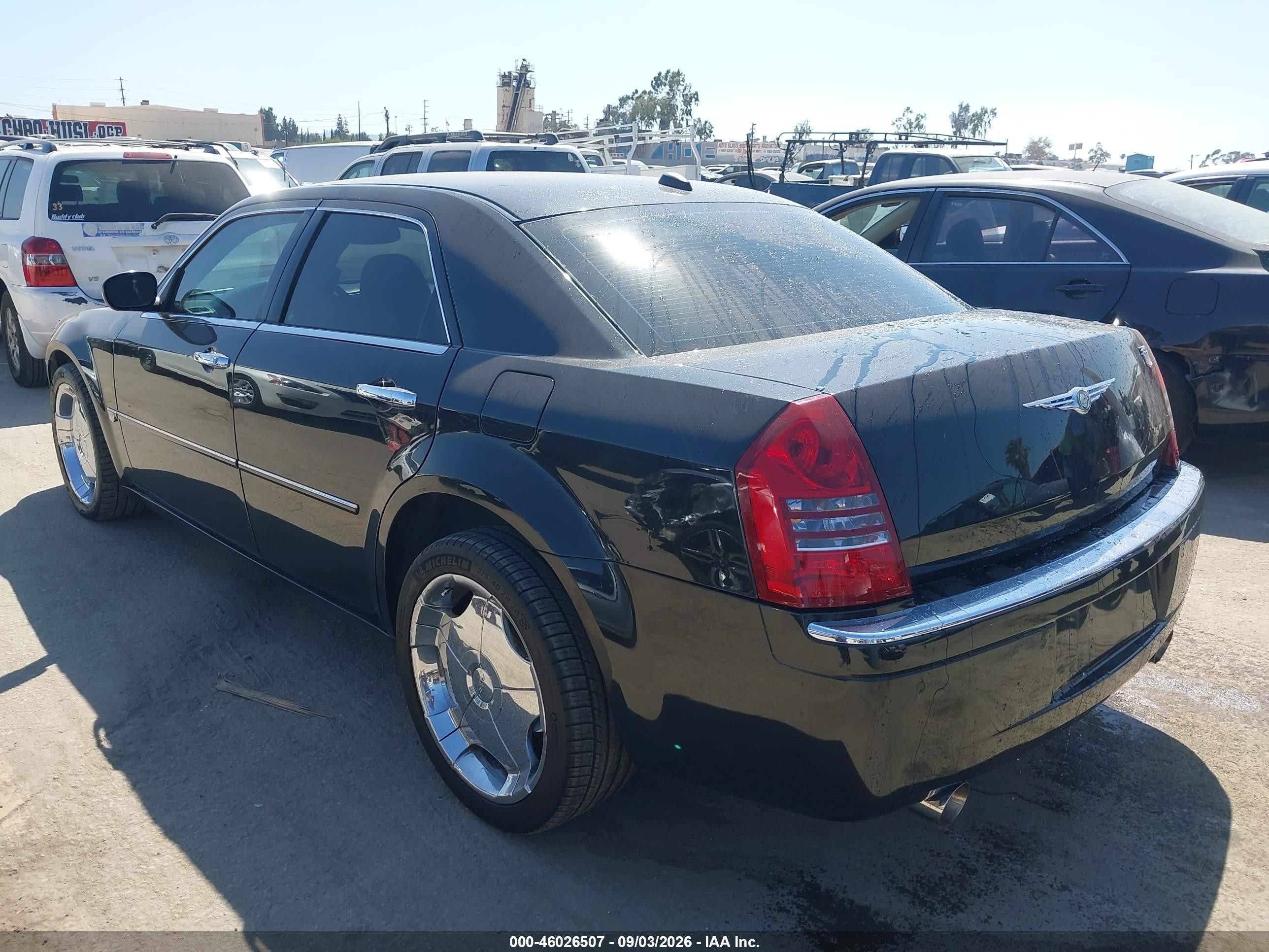 2005 Chrysler 300c   Black vin: 2C3AA63H45H588076