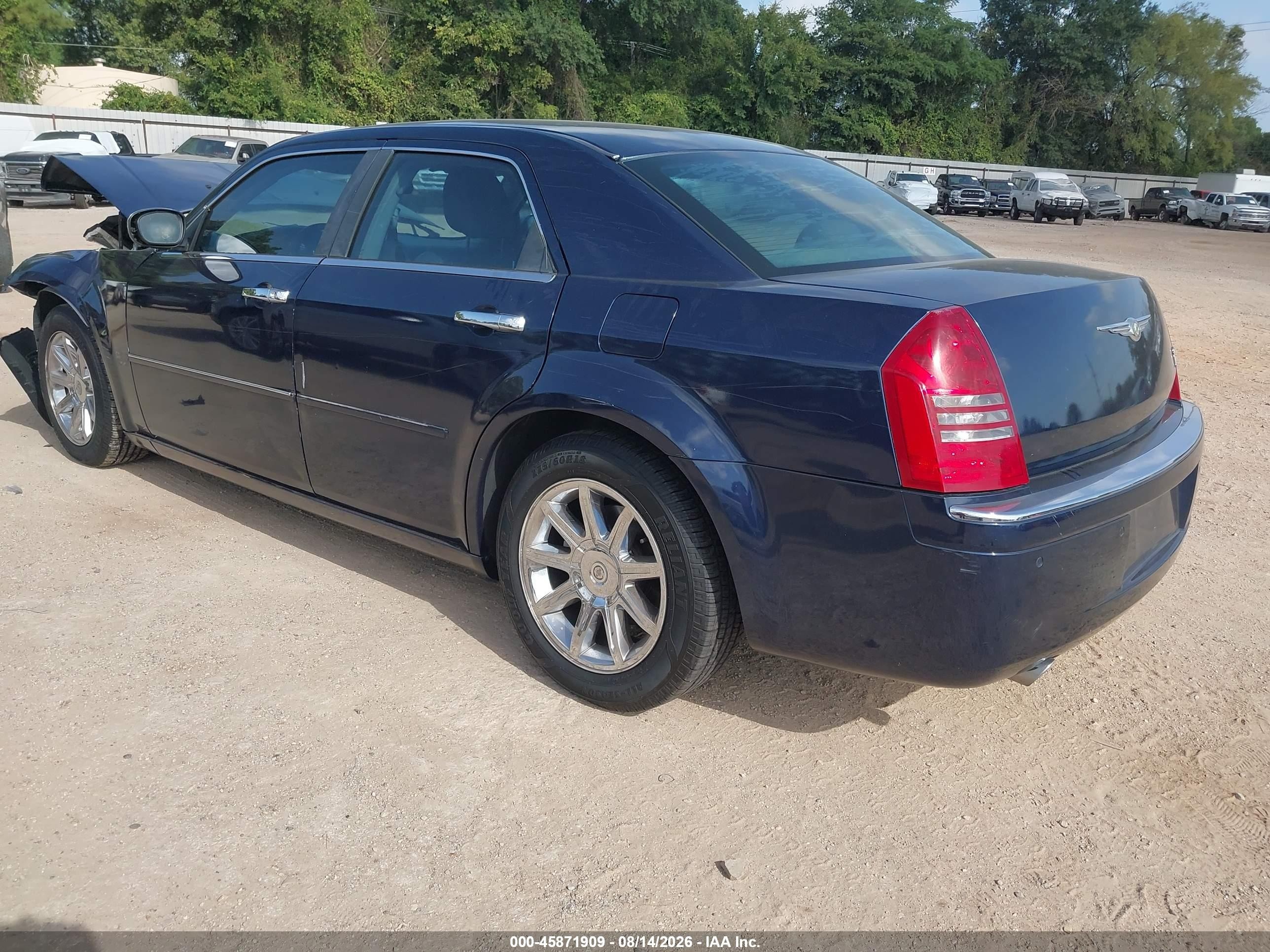 2005 Chrysler 300c   Blue vin: 2C3AA63H95H664729