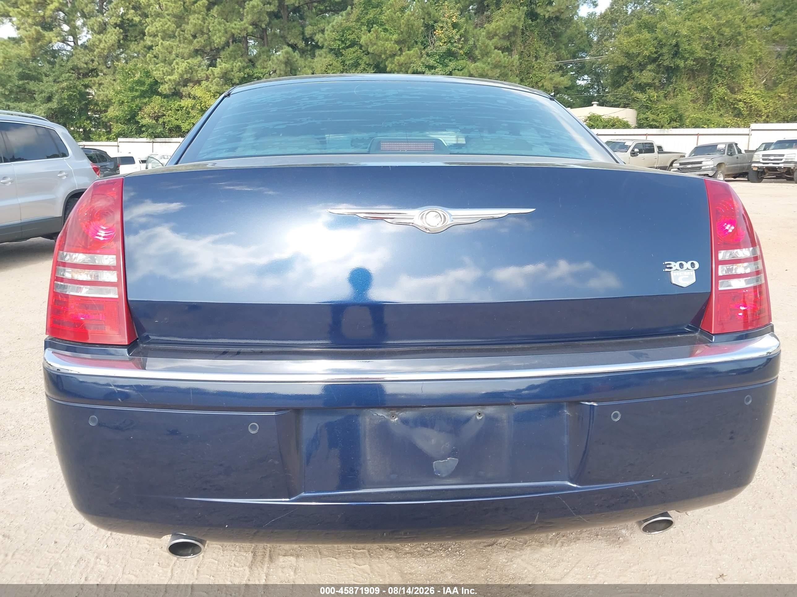 2005 Chrysler 300c   Blue vin: 2C3AA63H95H664729