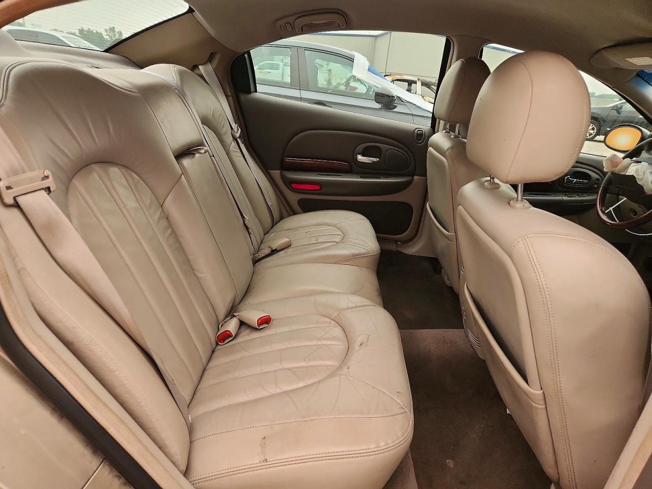 2002 Chrysler Concorde Limited Gold vin: 2C3AD56G22H120055