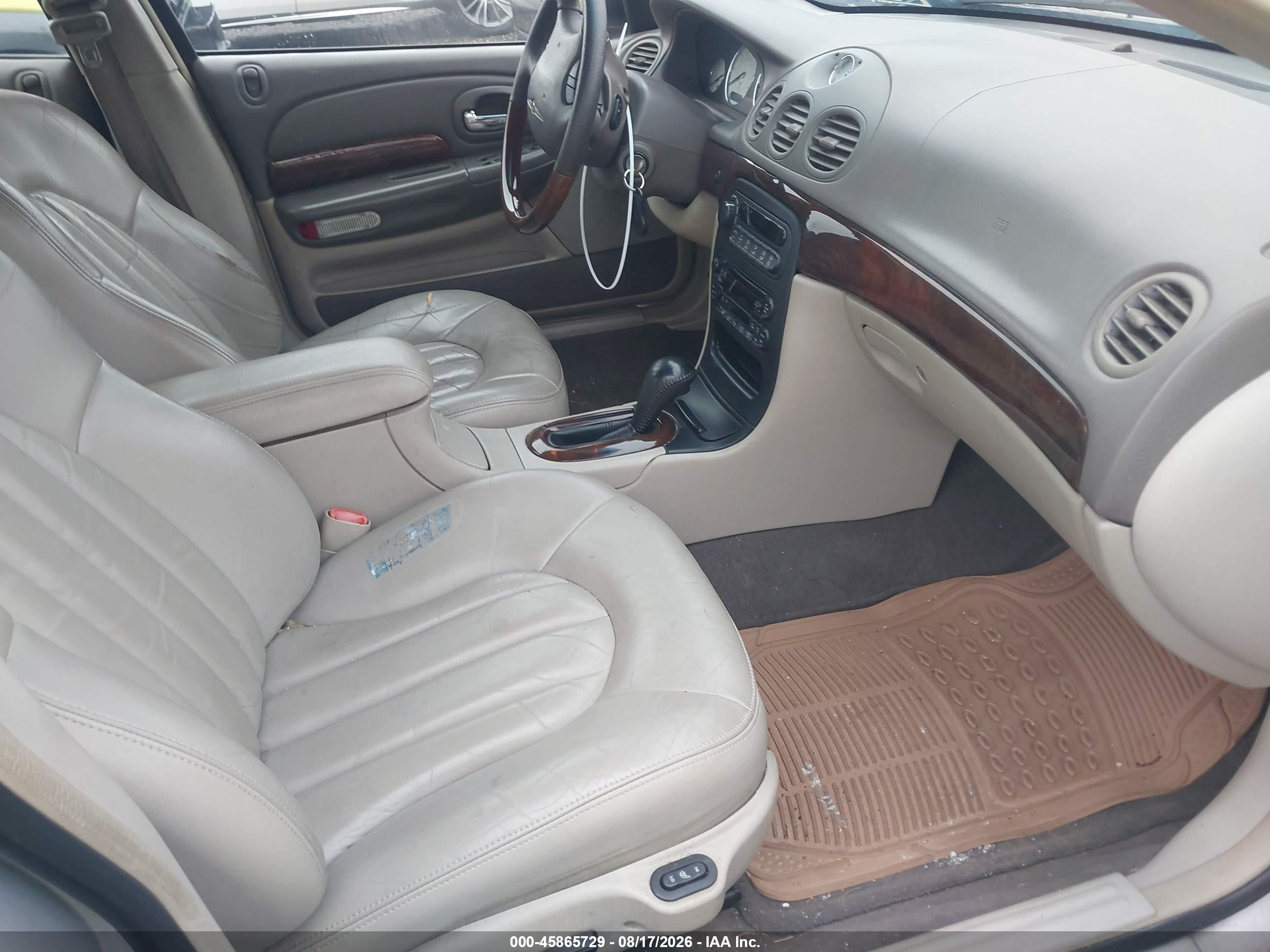 2002 Chrysler Concorde Limited Silver vin: 2C3AD56GX2H117257