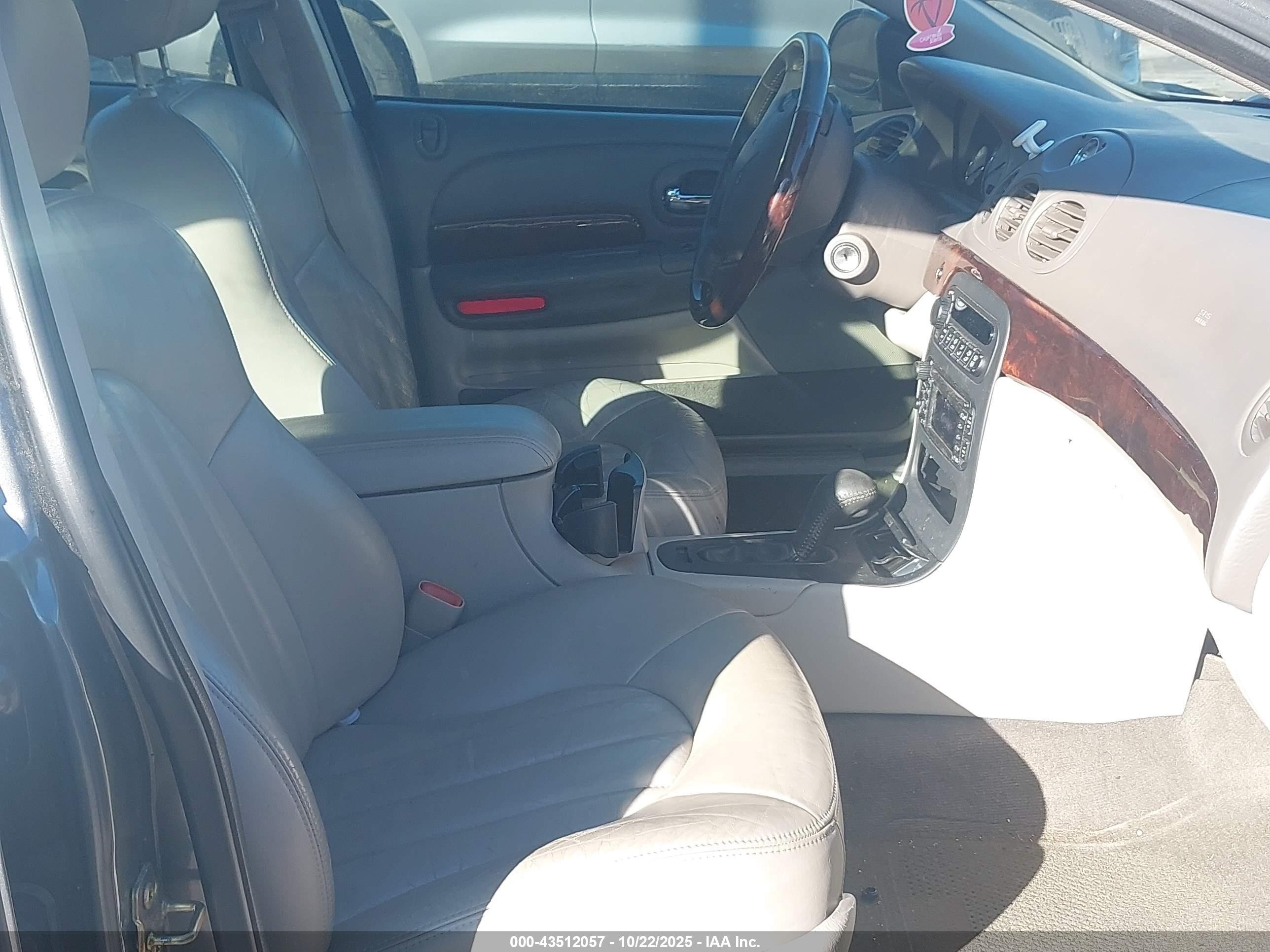 2004 Chrysler 300m   Gray vin: 2C3AE66G04H604215