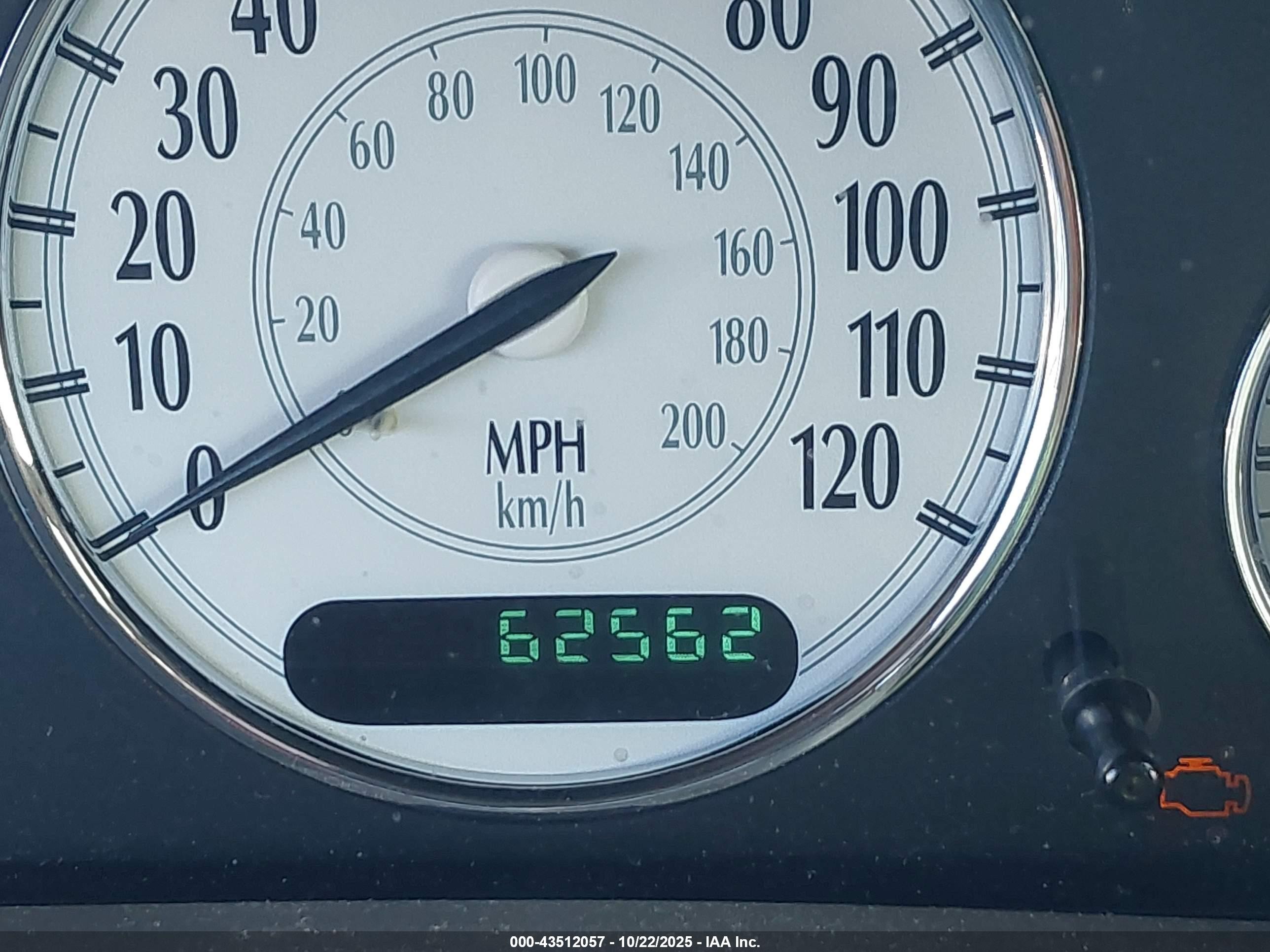 2004 Chrysler 300m   Gray vin: 2C3AE66G04H604215