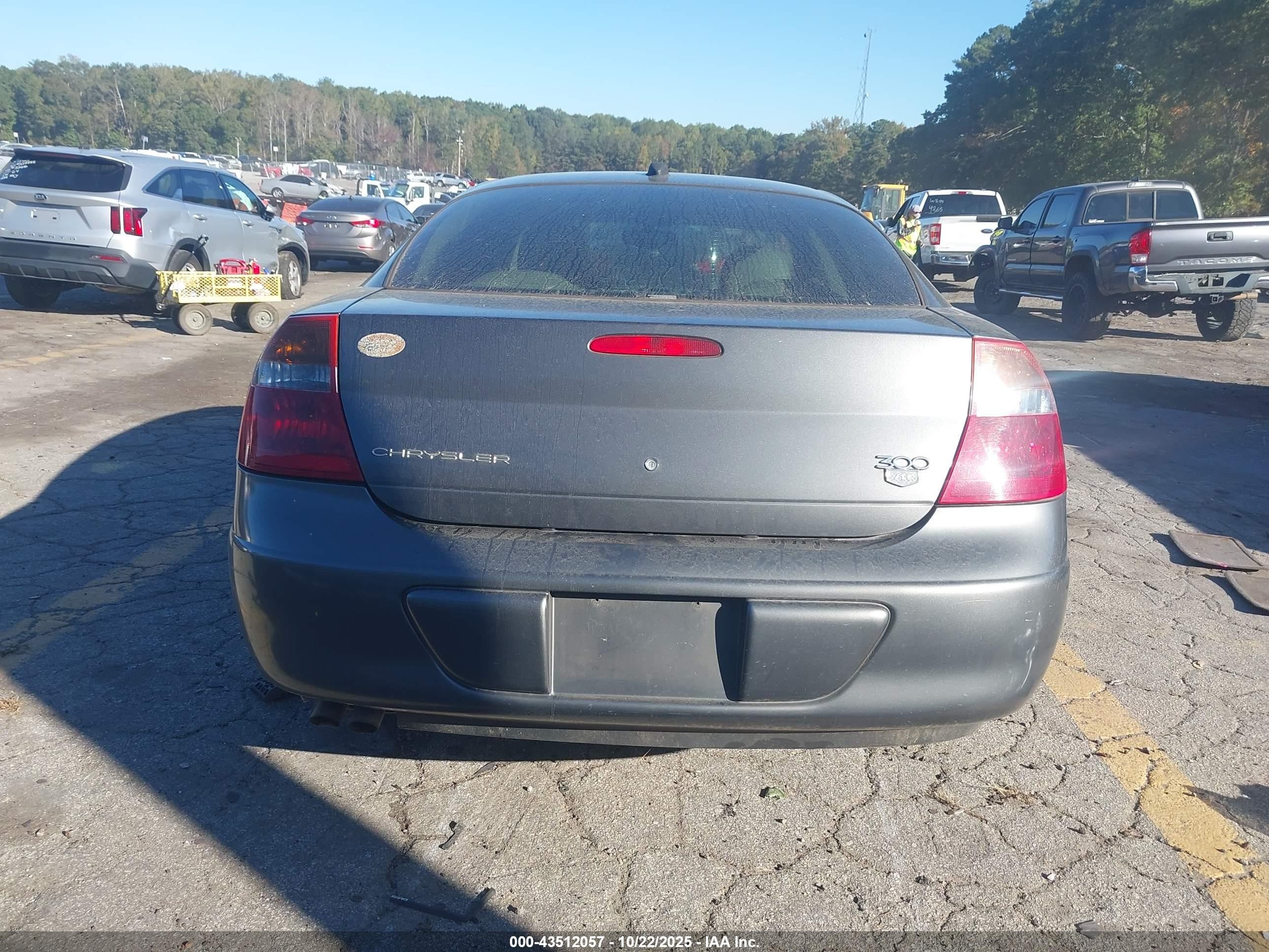 2004 Chrysler 300m   Gray vin: 2C3AE66G04H604215