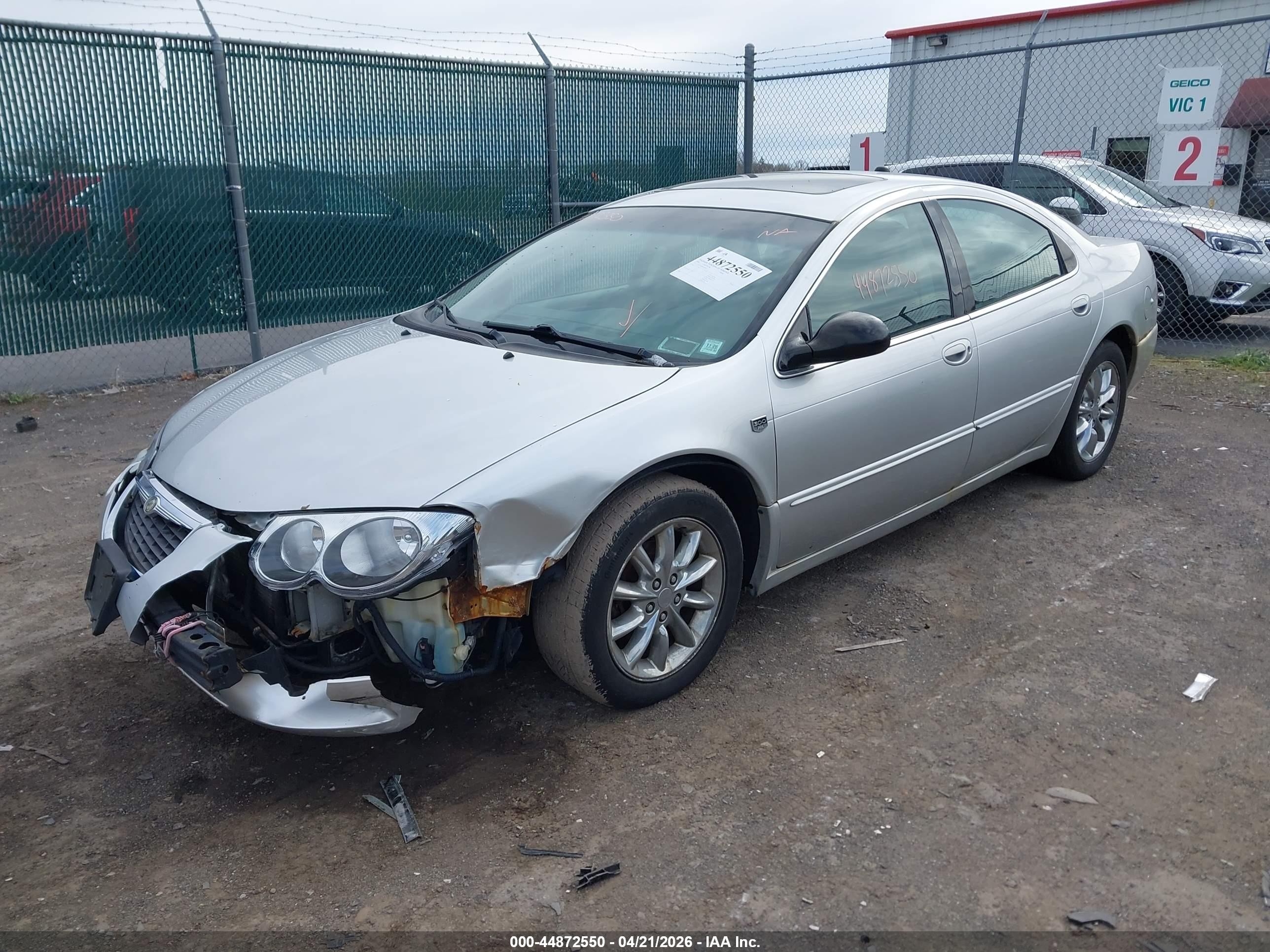 2004 Chrysler 300m   Silver vin: 2C3AE66G04H639899