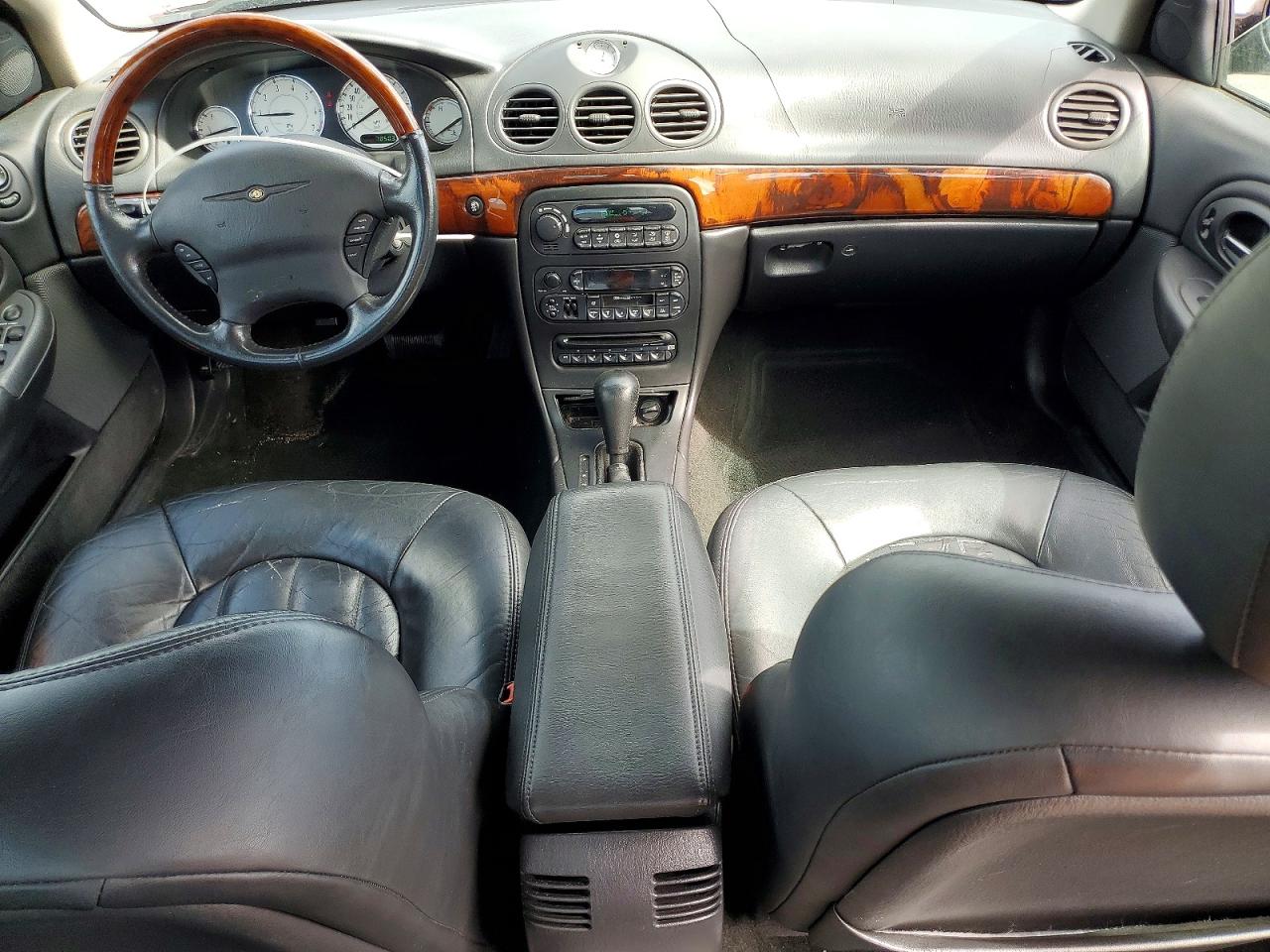 2003 Chrysler 300m Red vin: 2C3AE66G43H507291