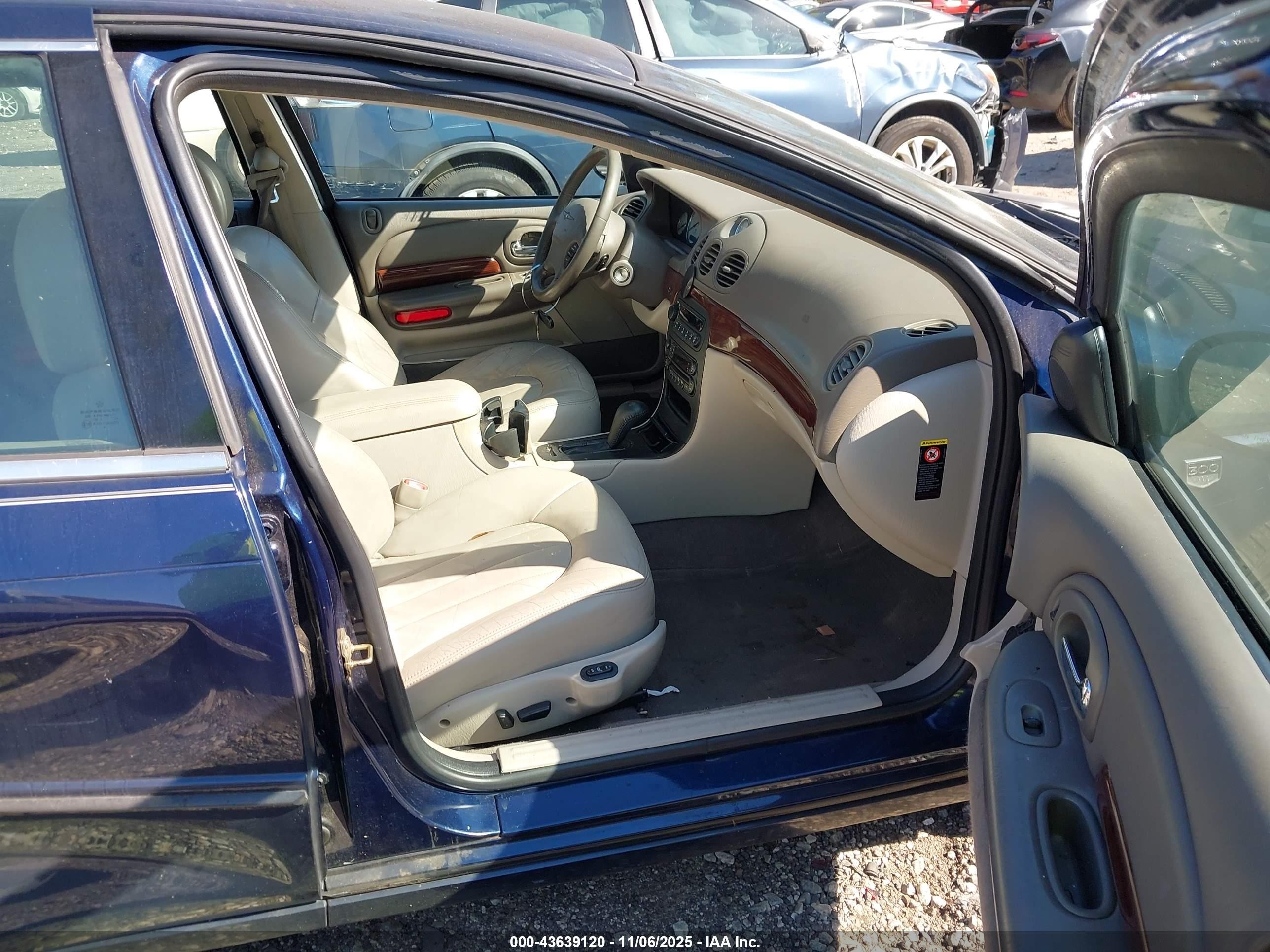 2004 Chrysler 300m   Blue vin: 2C3AE66G44H684862