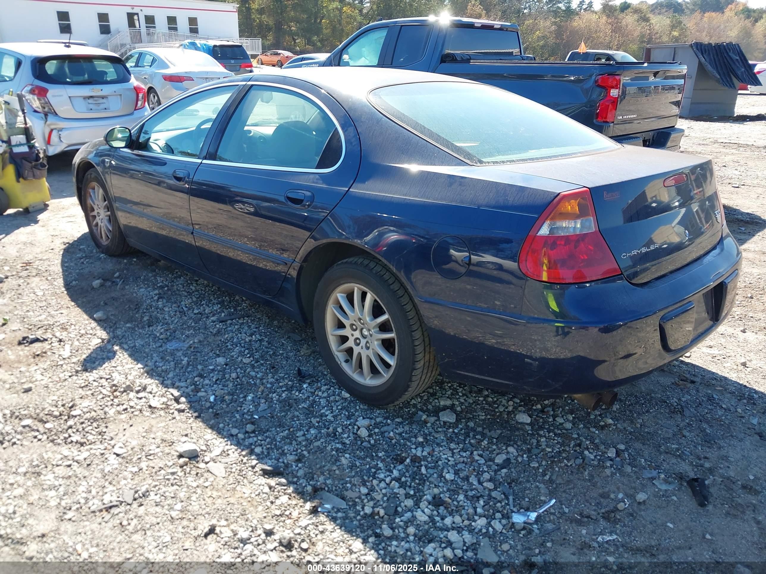 2004 Chrysler 300m   Blue vin: 2C3AE66G44H684862