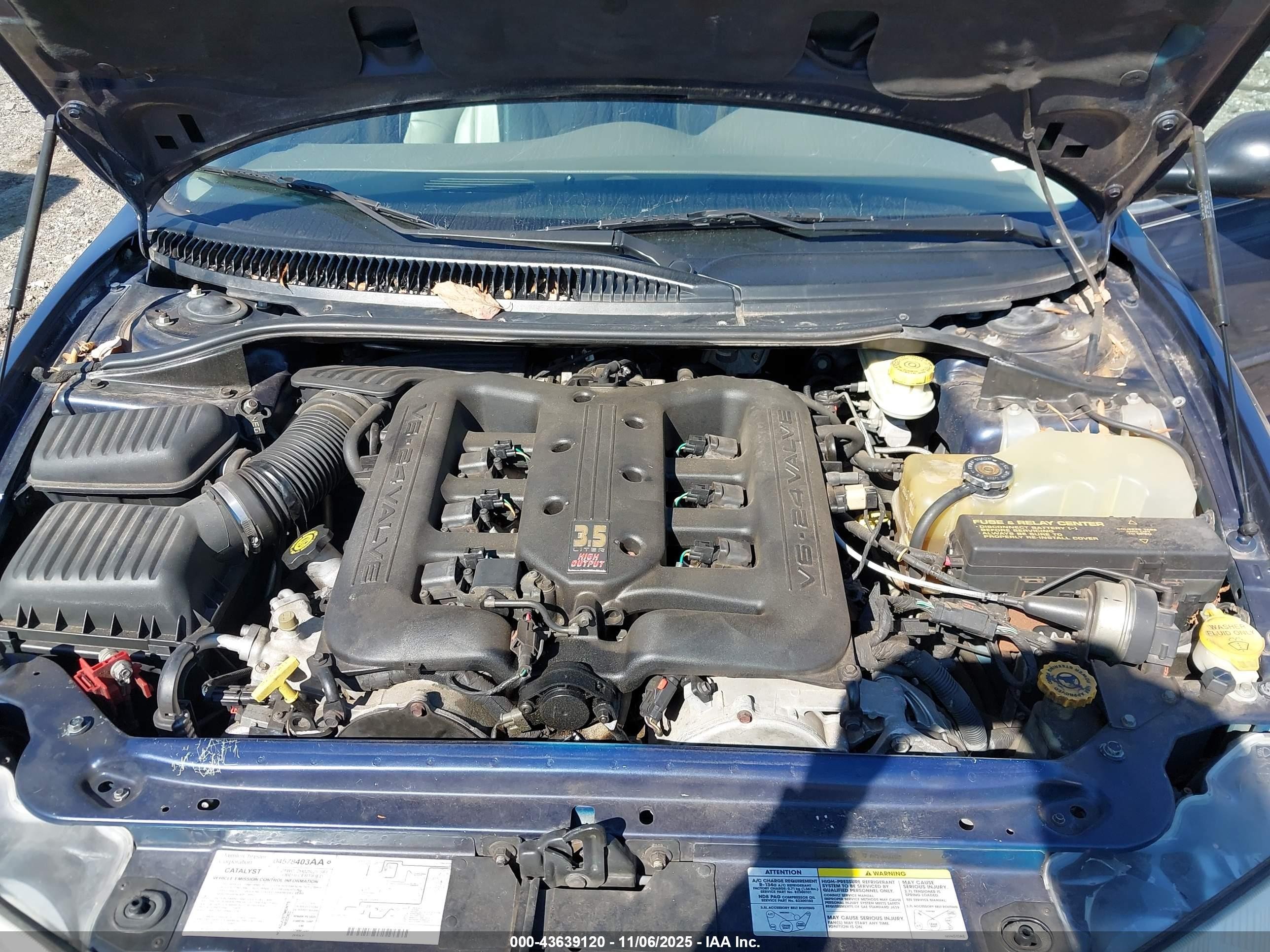 2004 Chrysler 300m   Blue vin: 2C3AE66G44H684862