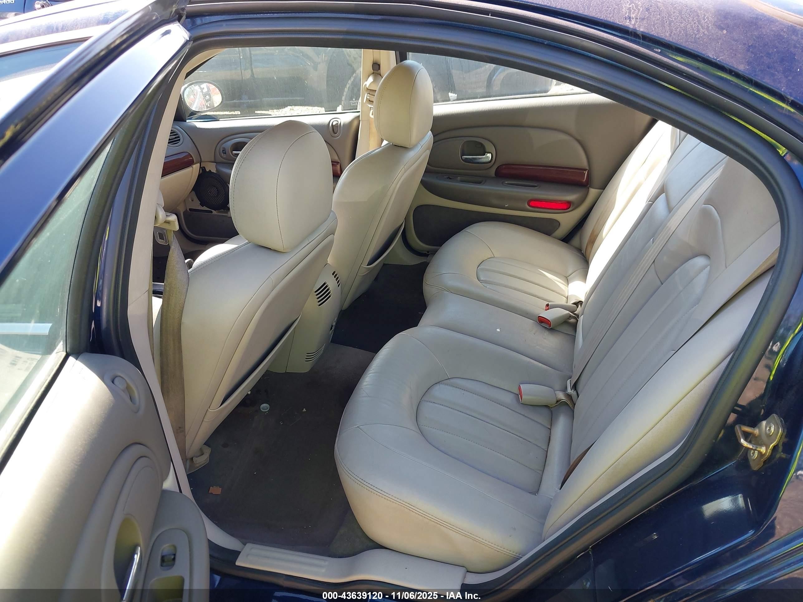 2004 Chrysler 300m   Blue vin: 2C3AE66G44H684862