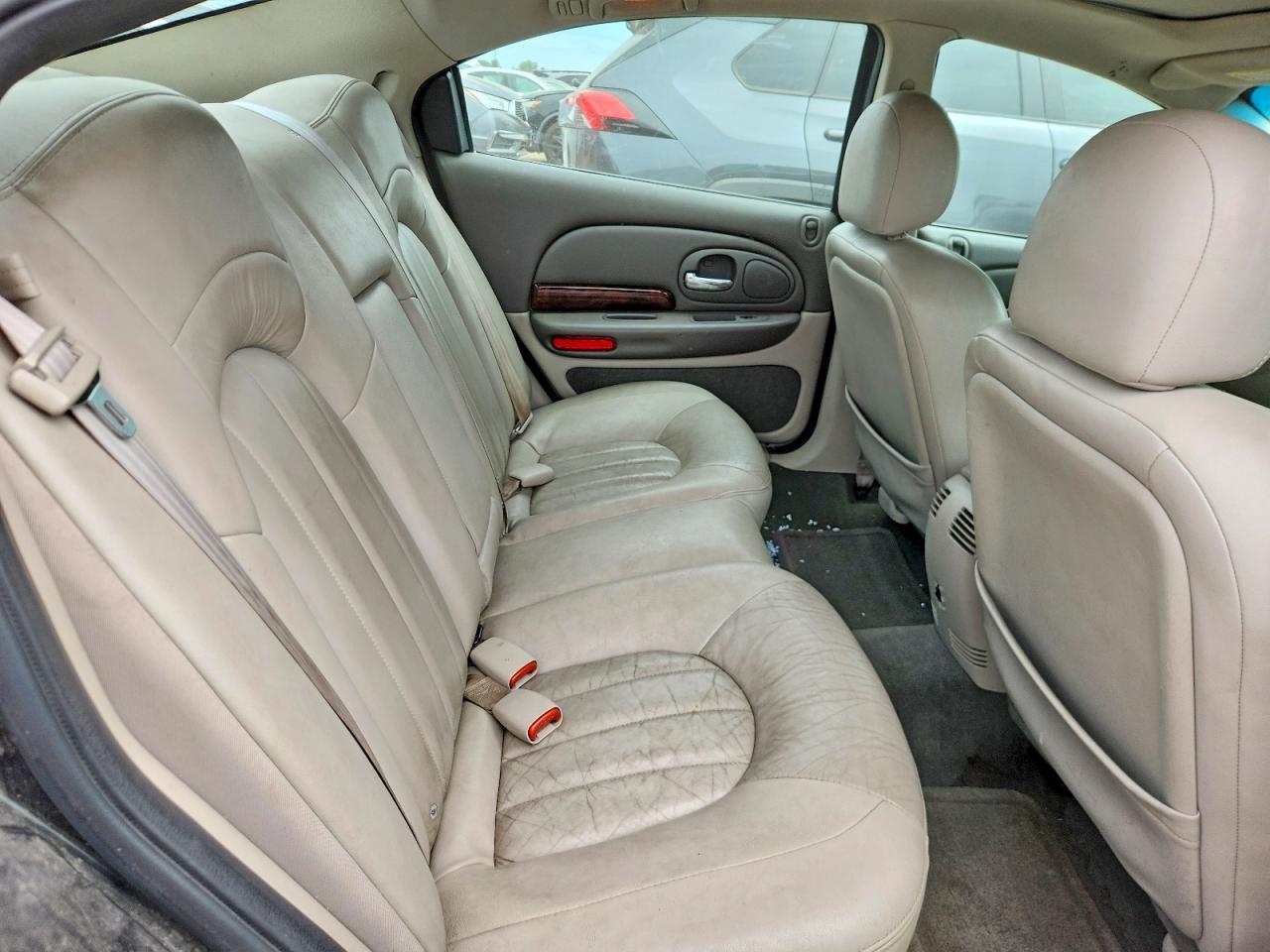 2004 Chrysler 300m Черный vin: 2C3AE66G54H685972