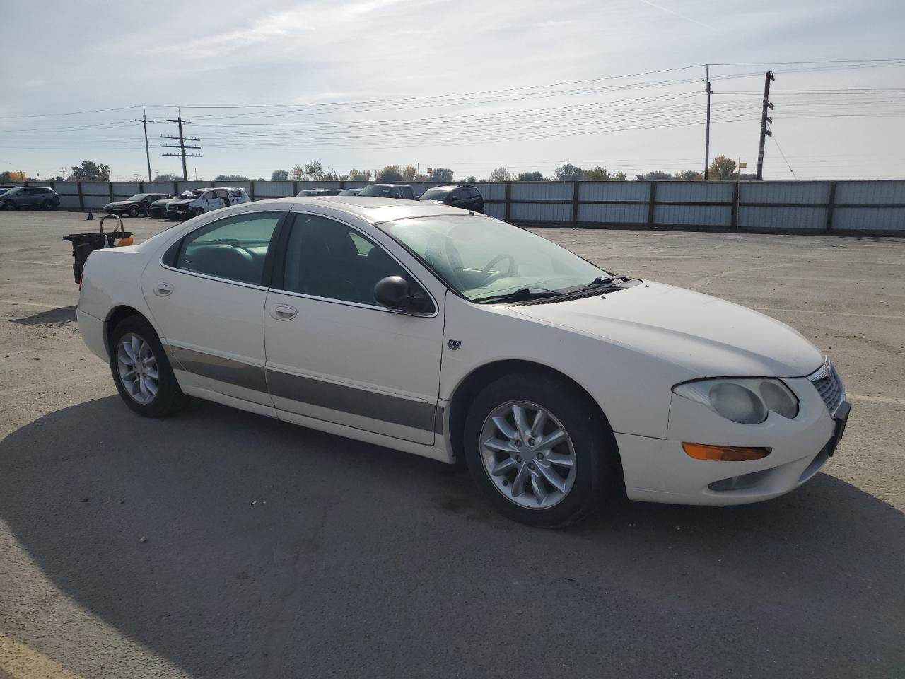 2004 Chrysler 300m Белый vin: 2C3AE66G74H631556