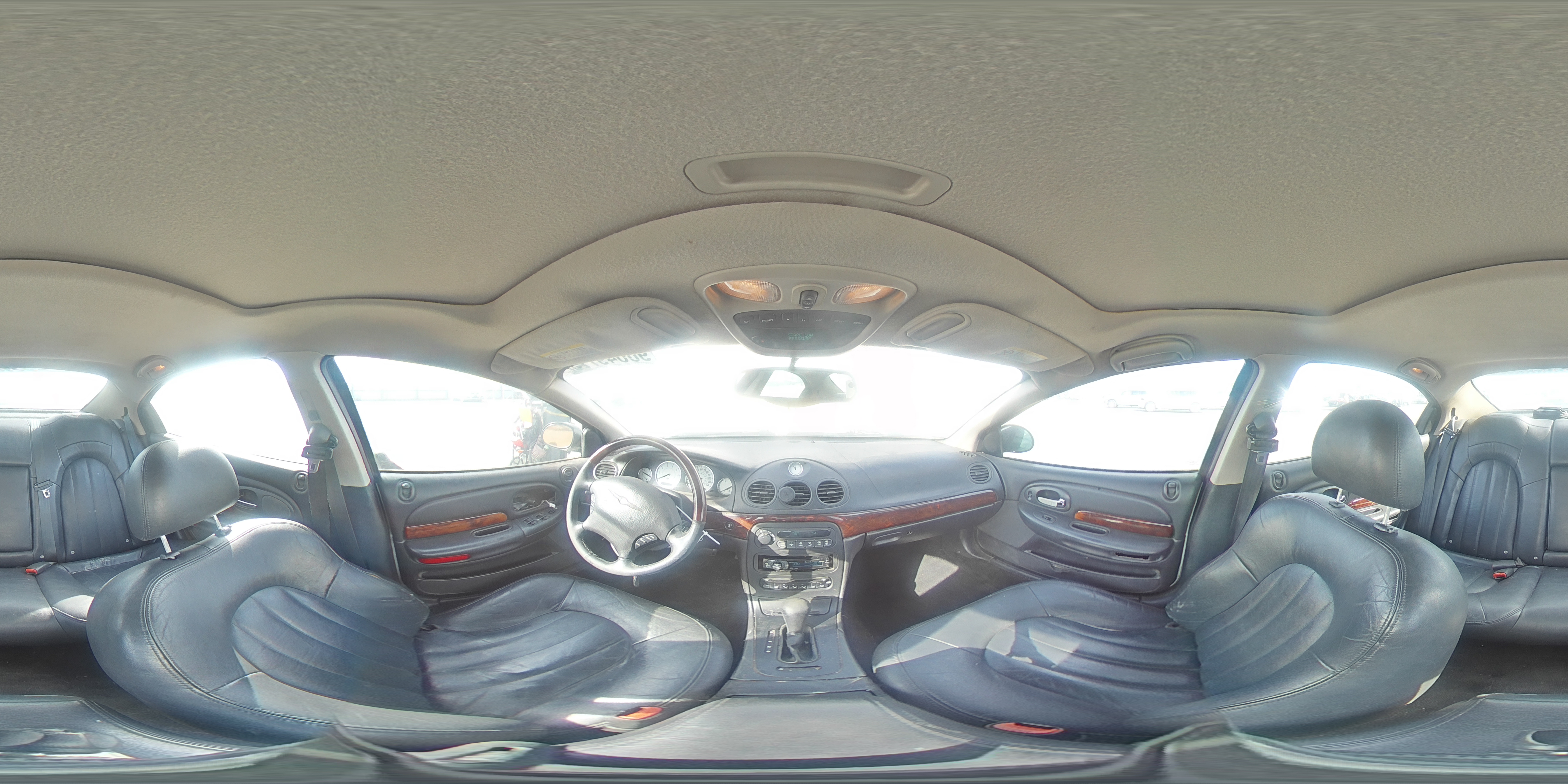 2004 Chrysler 300m Белый vin: 2C3AE66G74H631556