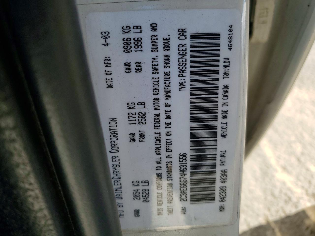 2004 Chrysler 300m White vin: 2C3AE66G74H631556