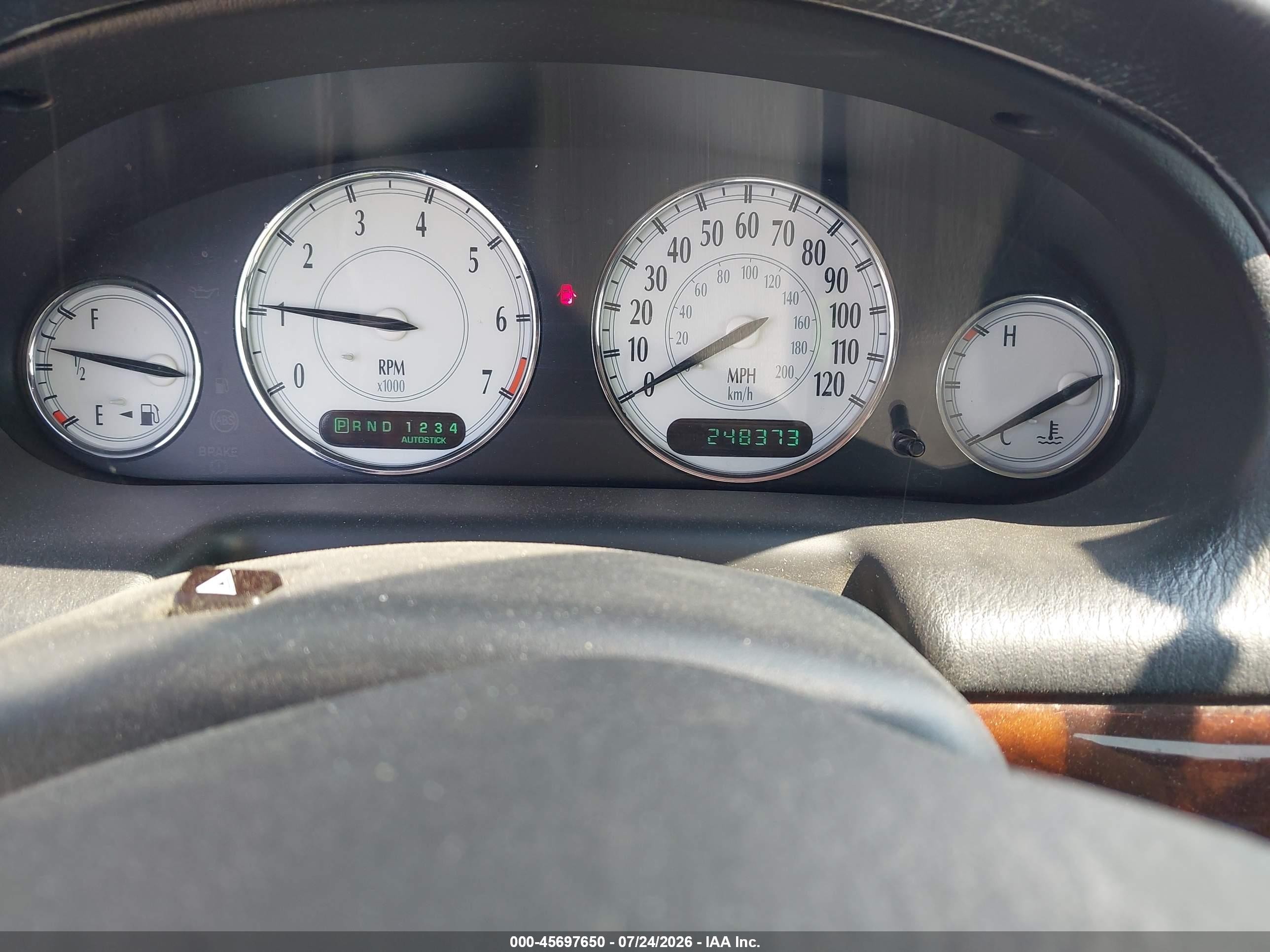 2002 Chrysler 300m   Silver vin: 2C3AE66G82H246049