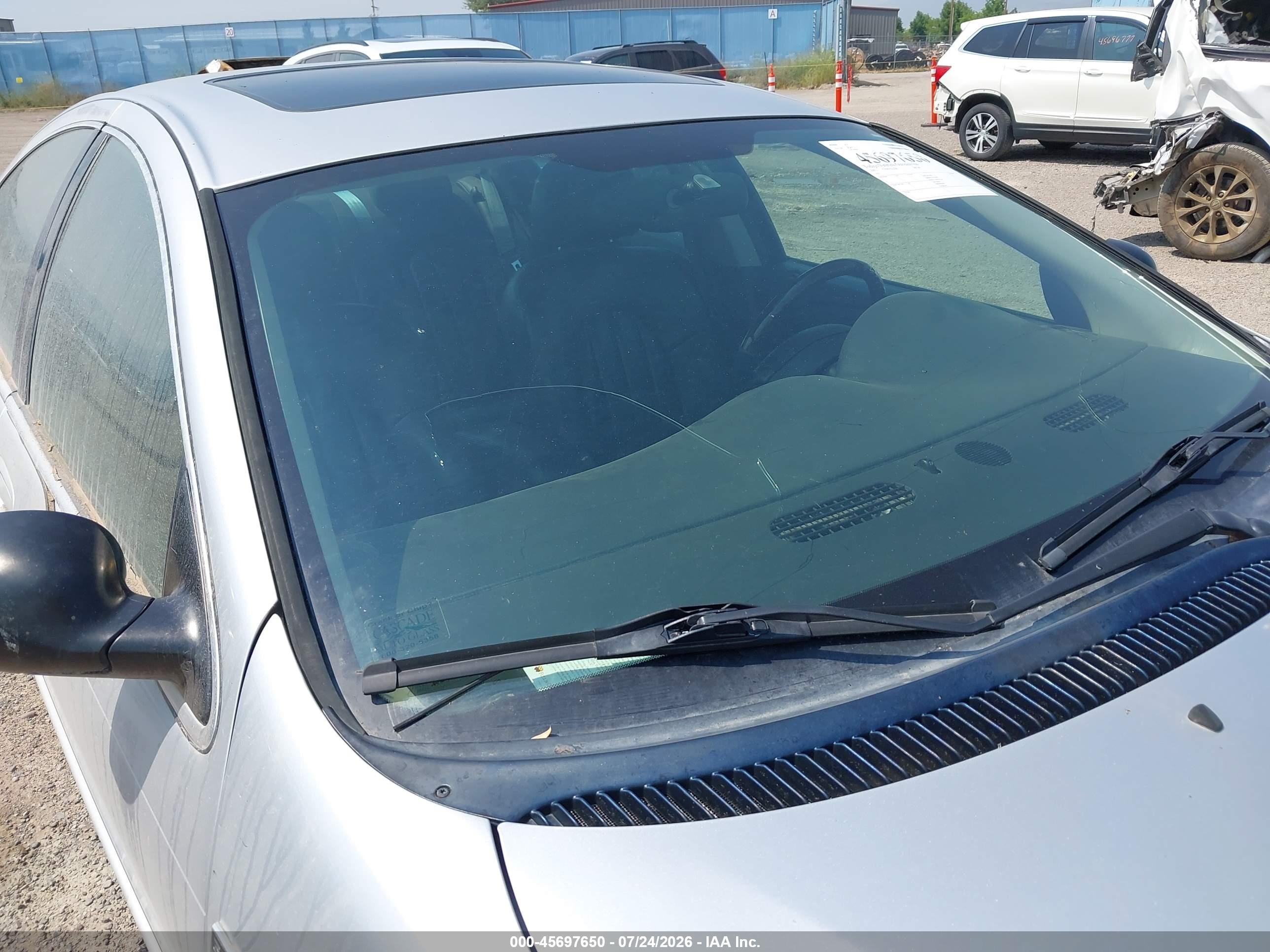 2002 Chrysler 300m   Silver vin: 2C3AE66G82H246049
