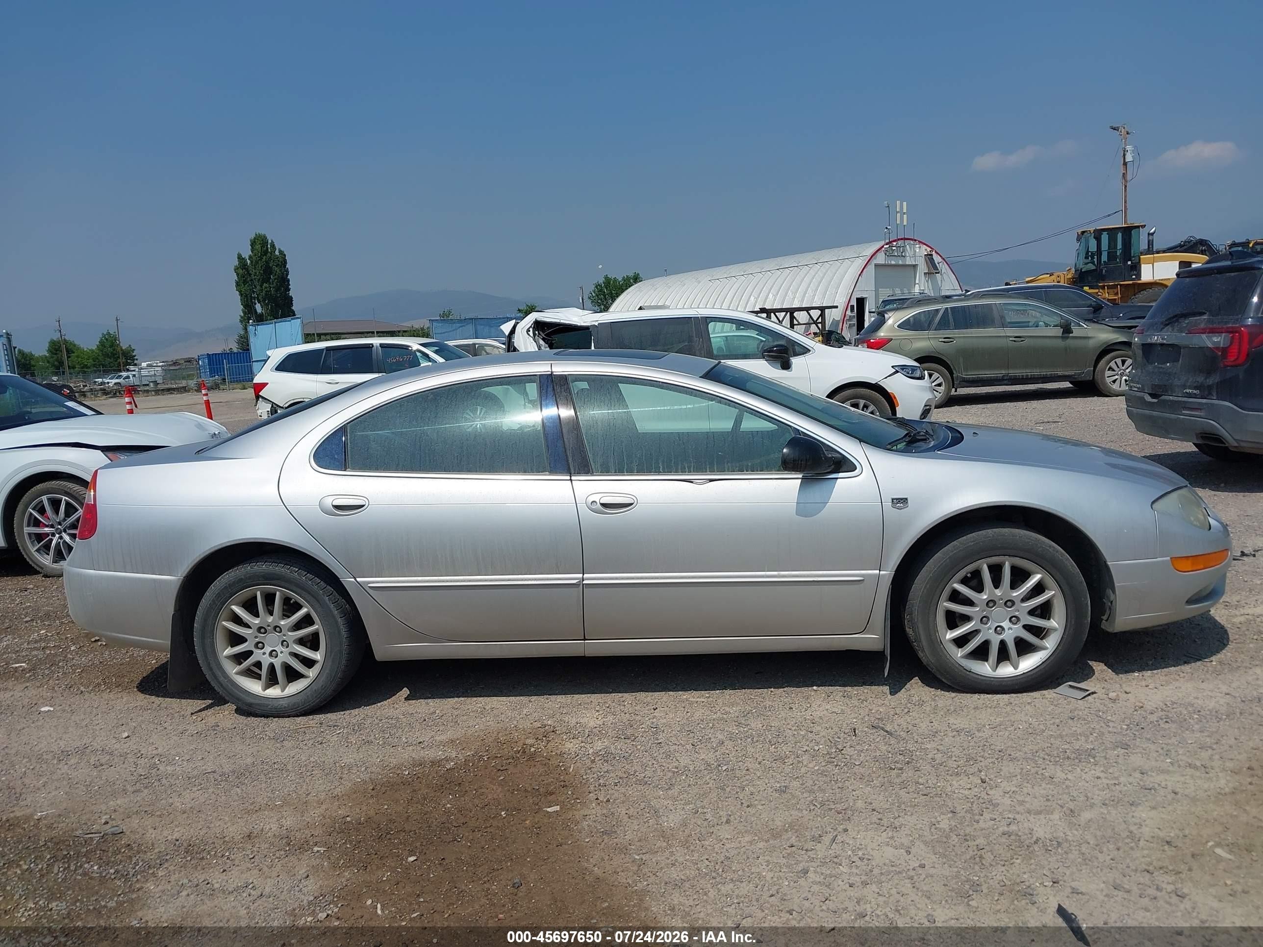 2002 Chrysler 300m   Silver vin: 2C3AE66G82H246049