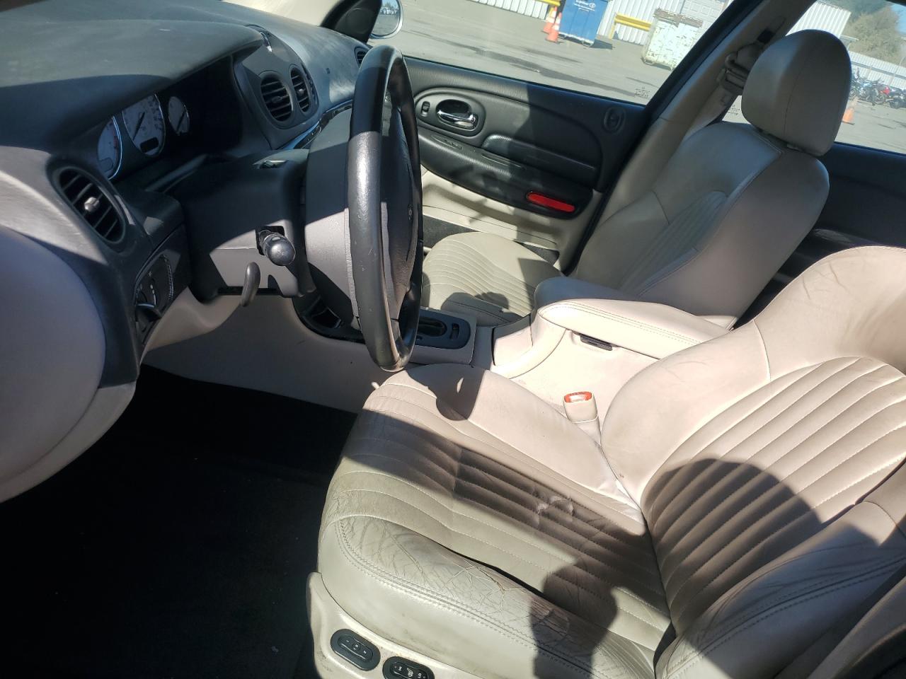 2004 Chrysler 300 Silver vin: 2C3AE76K84H635237