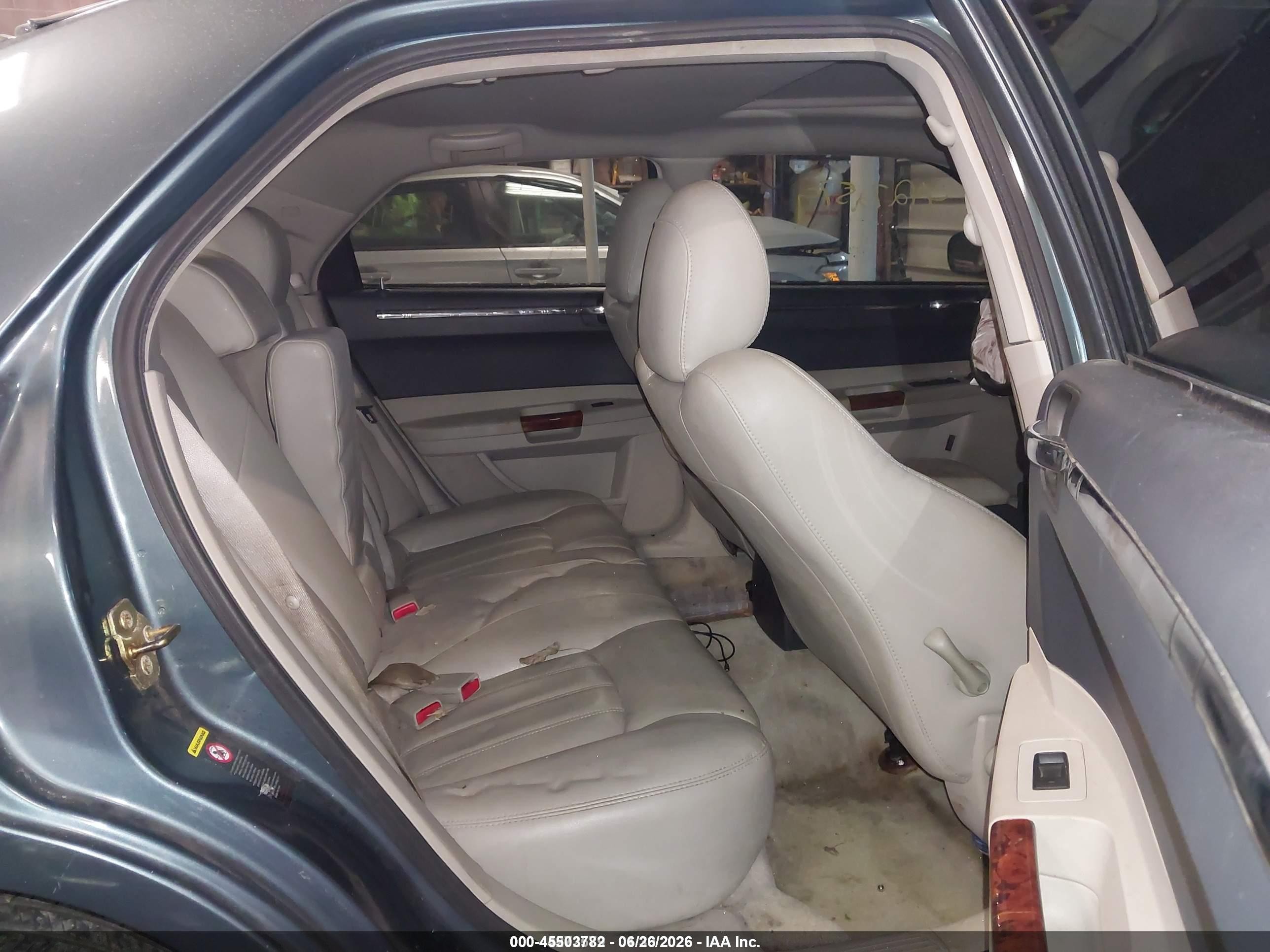 2005 Chrysler 300c   Gray vin: 2C3AK63H55H661873
