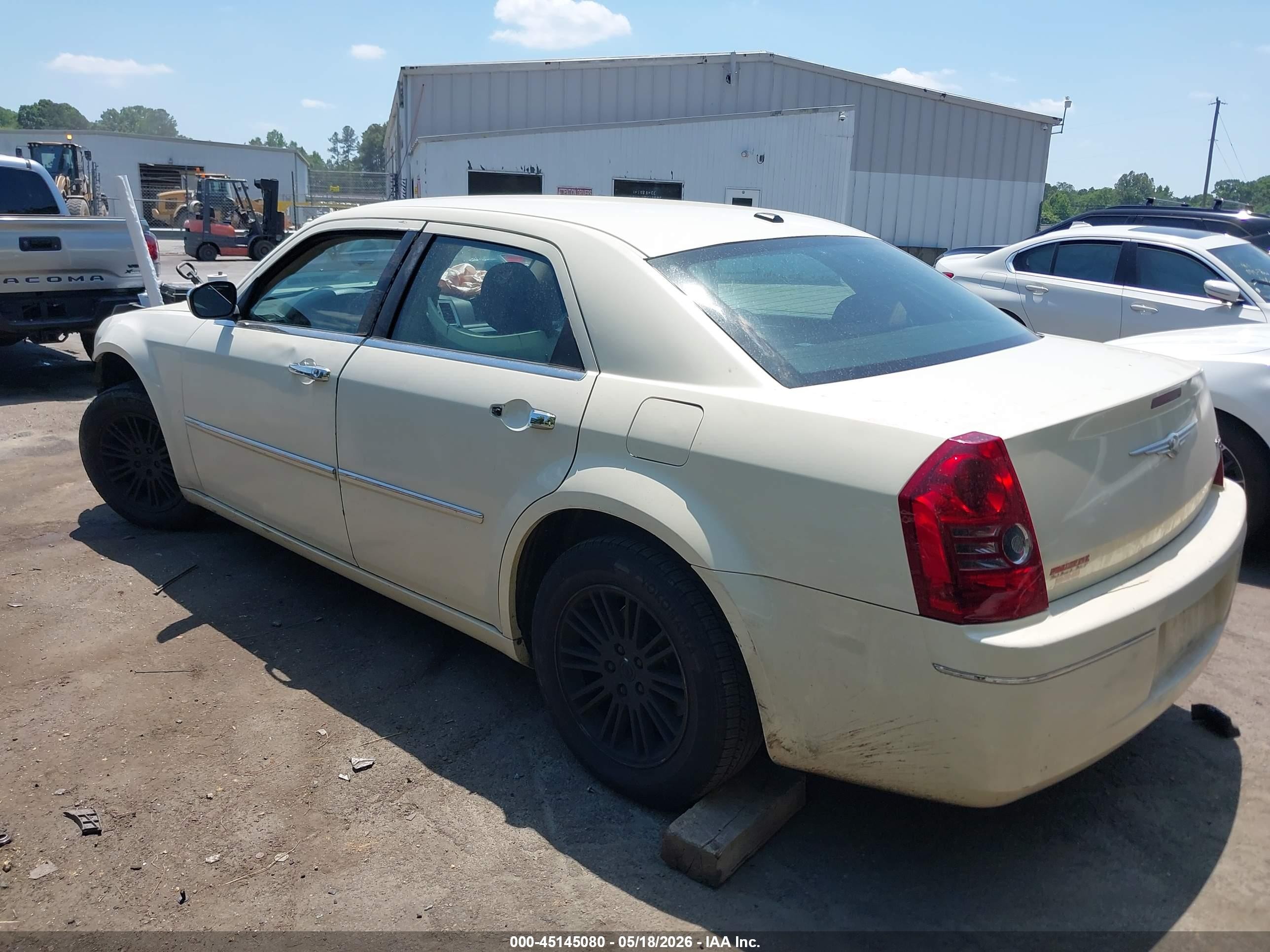 2010 Chrysler 300 Touring Plus Yellow vin: 2C3CA1CV3AH281168