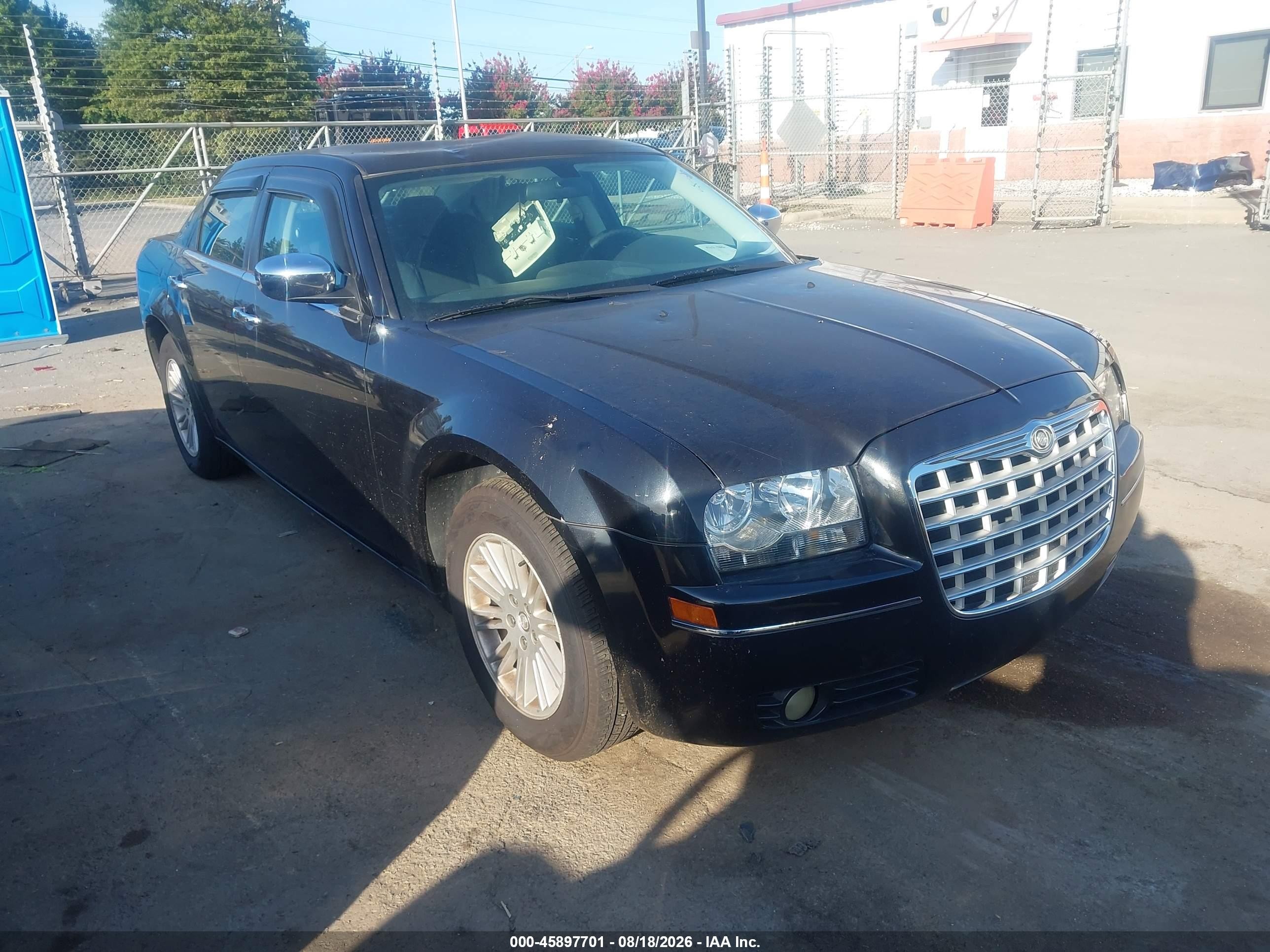 2010 Chrysler 300 Touring Plus Black vin: 2C3CA1CV8AH258680