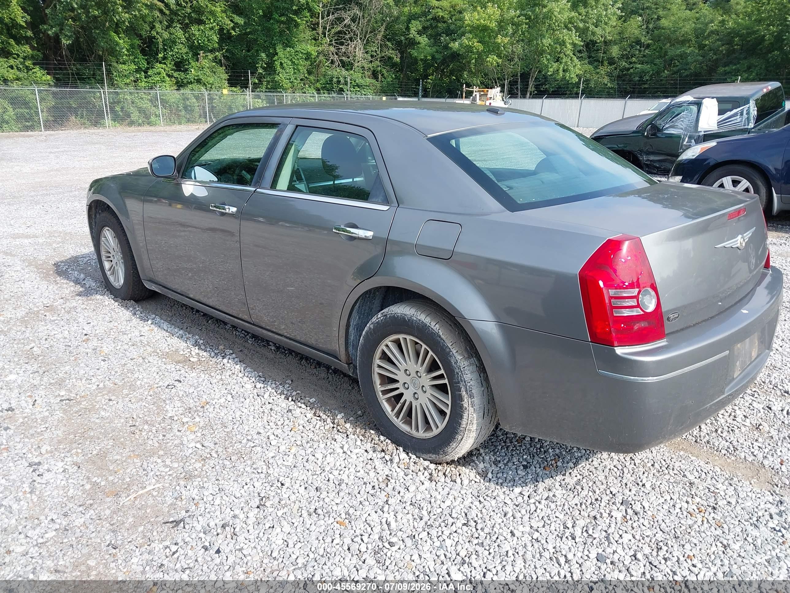2010 Chrysler 300 Touring Plus Синий vin: 2C3CA1CV9AH318935
