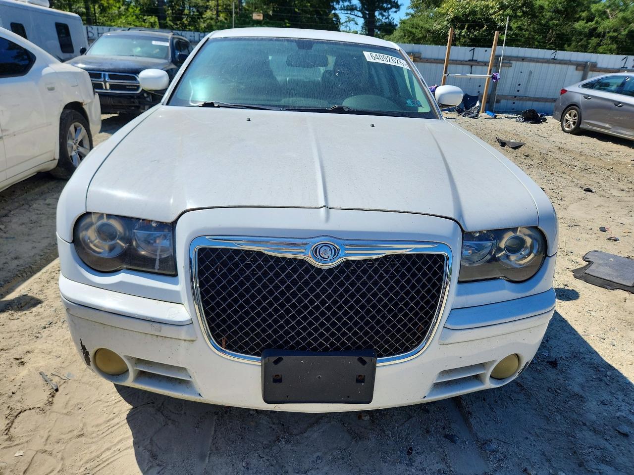 2010 Chrysler 300 S White vin: 2C3CA2CV1AH328672