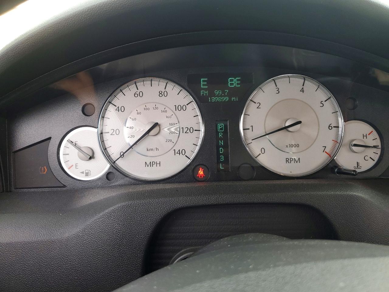 2010 Chrysler 300 S Красный vin: 2C3CA2CVXAH262283
