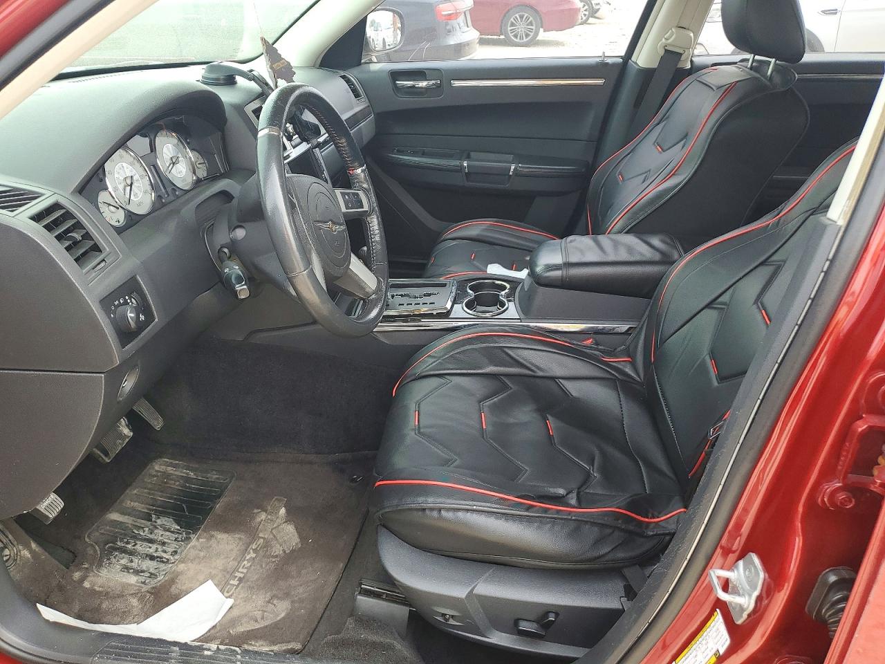 2010 Chrysler 300 S Красный vin: 2C3CA2CVXAH262283