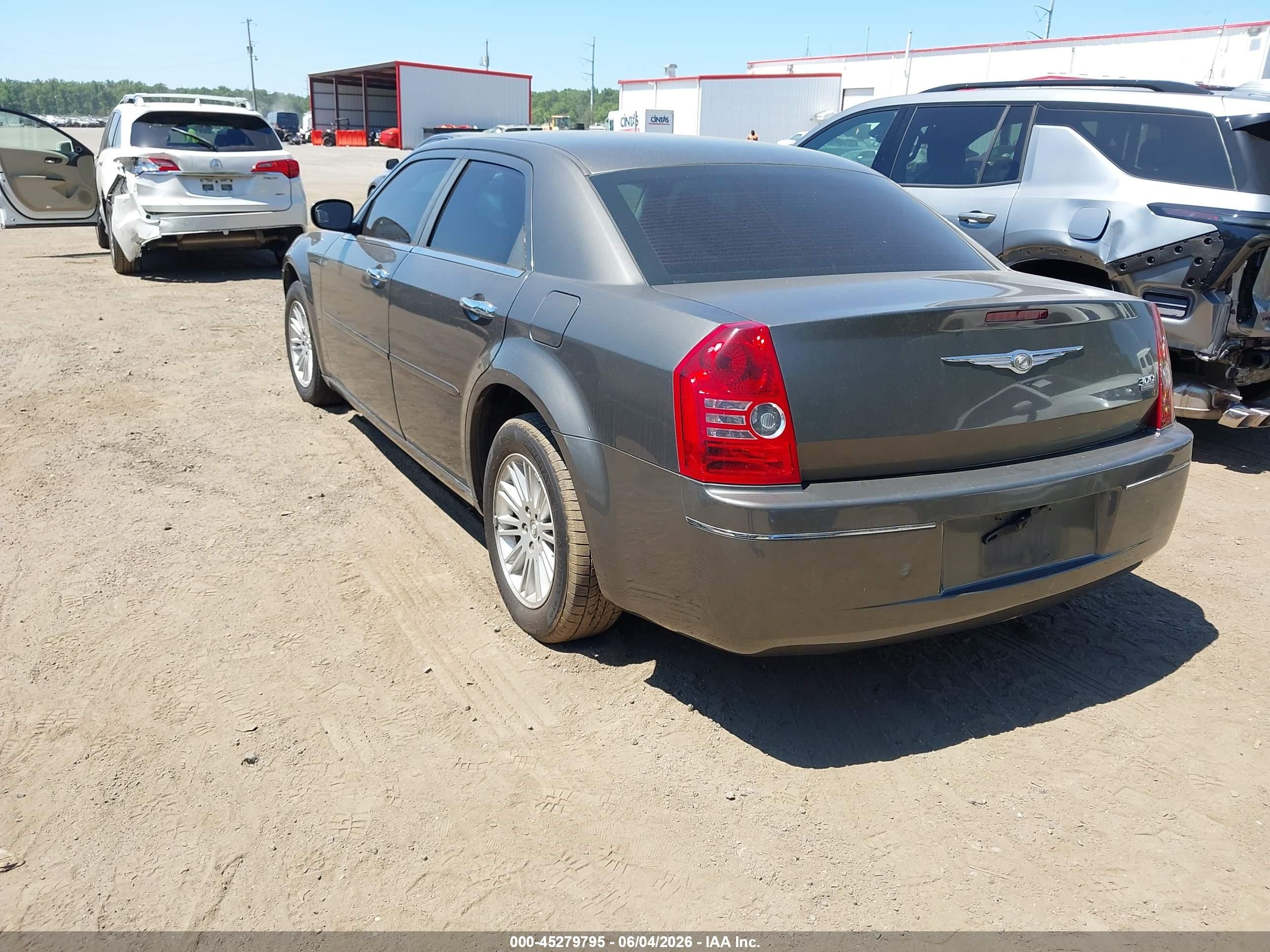2010 Chrysler 300 Touring Gray vin: 2C3CA4CD0AH216321