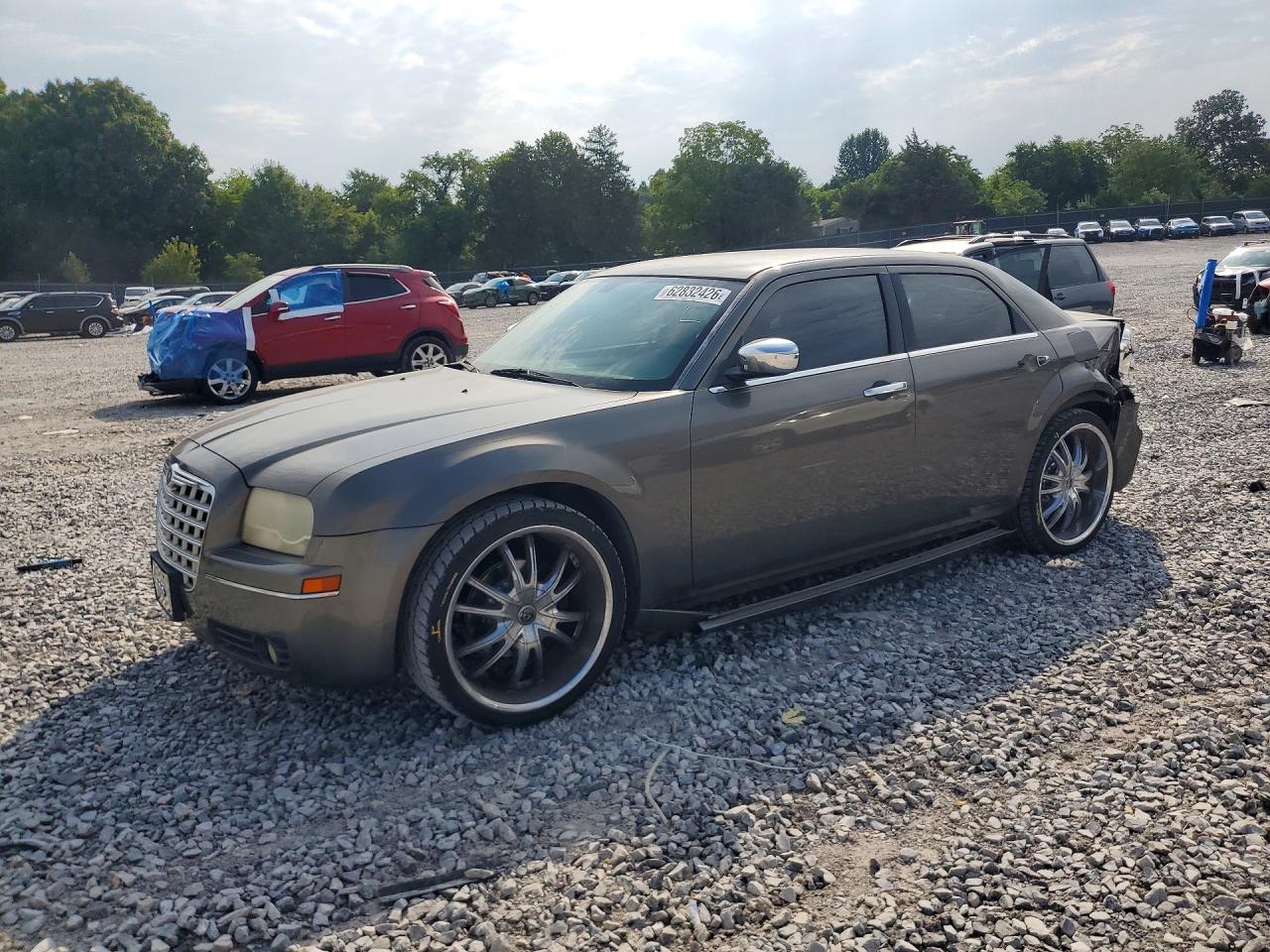 2010 Chrysler 300 Touring Угольный vin: 2C3CA4CD3AH105116