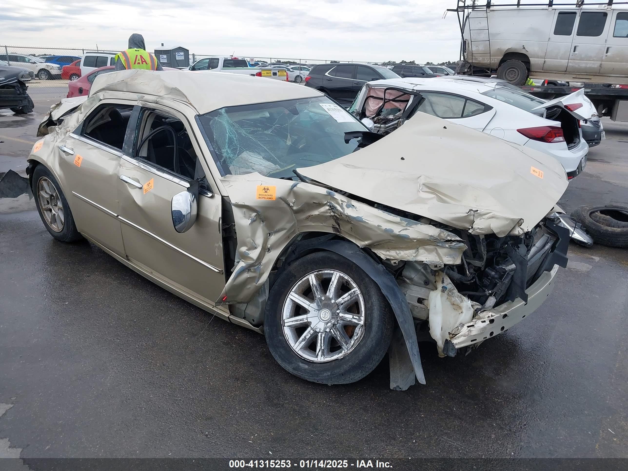 2010 Chrysler 300 Touring Gold vin: 2C3CA4CD9AH159021