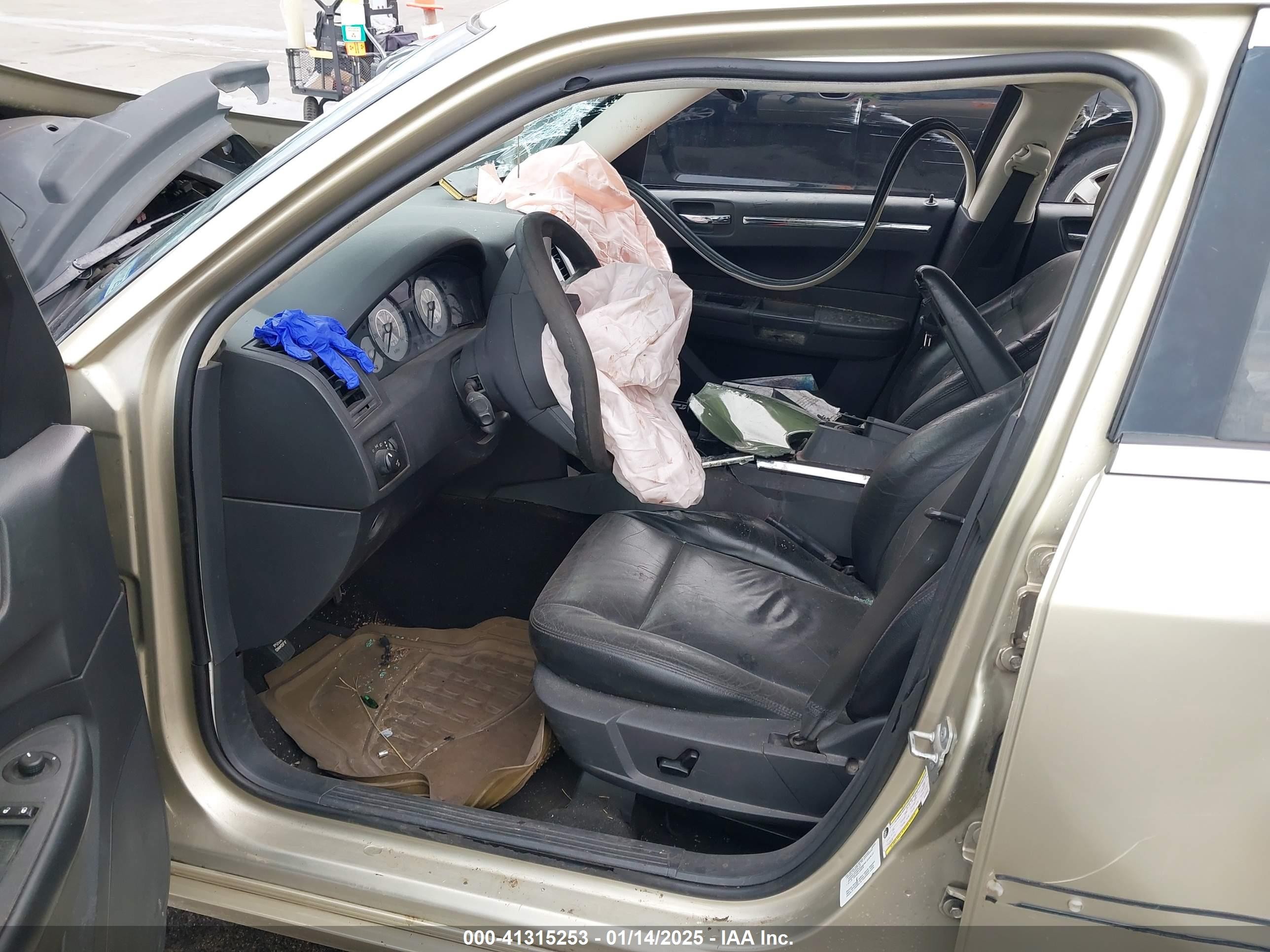 2010 Chrysler 300 Touring Gold vin: 2C3CA4CD9AH159021