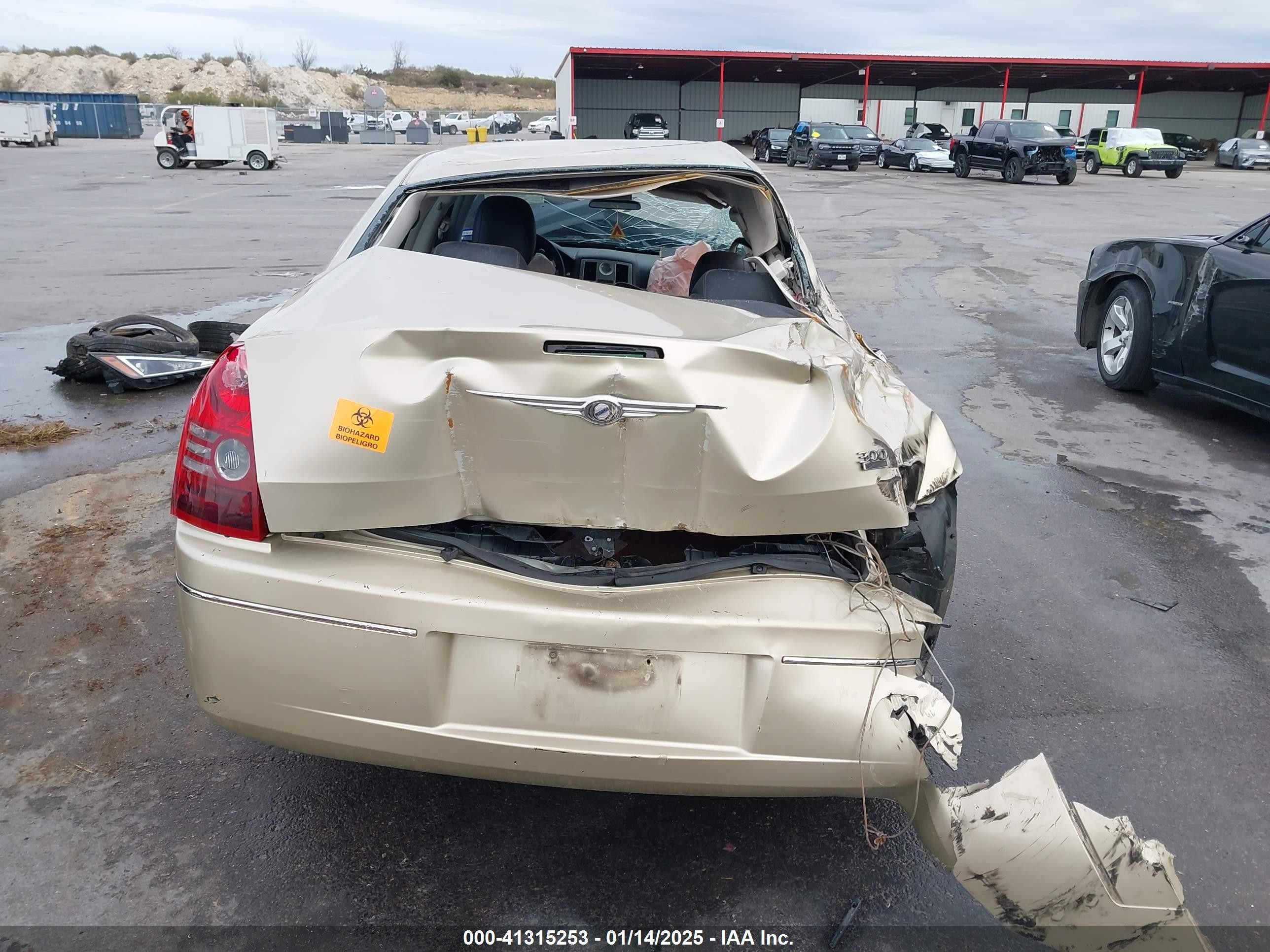 2010 Chrysler 300 Touring Gold vin: 2C3CA4CD9AH159021