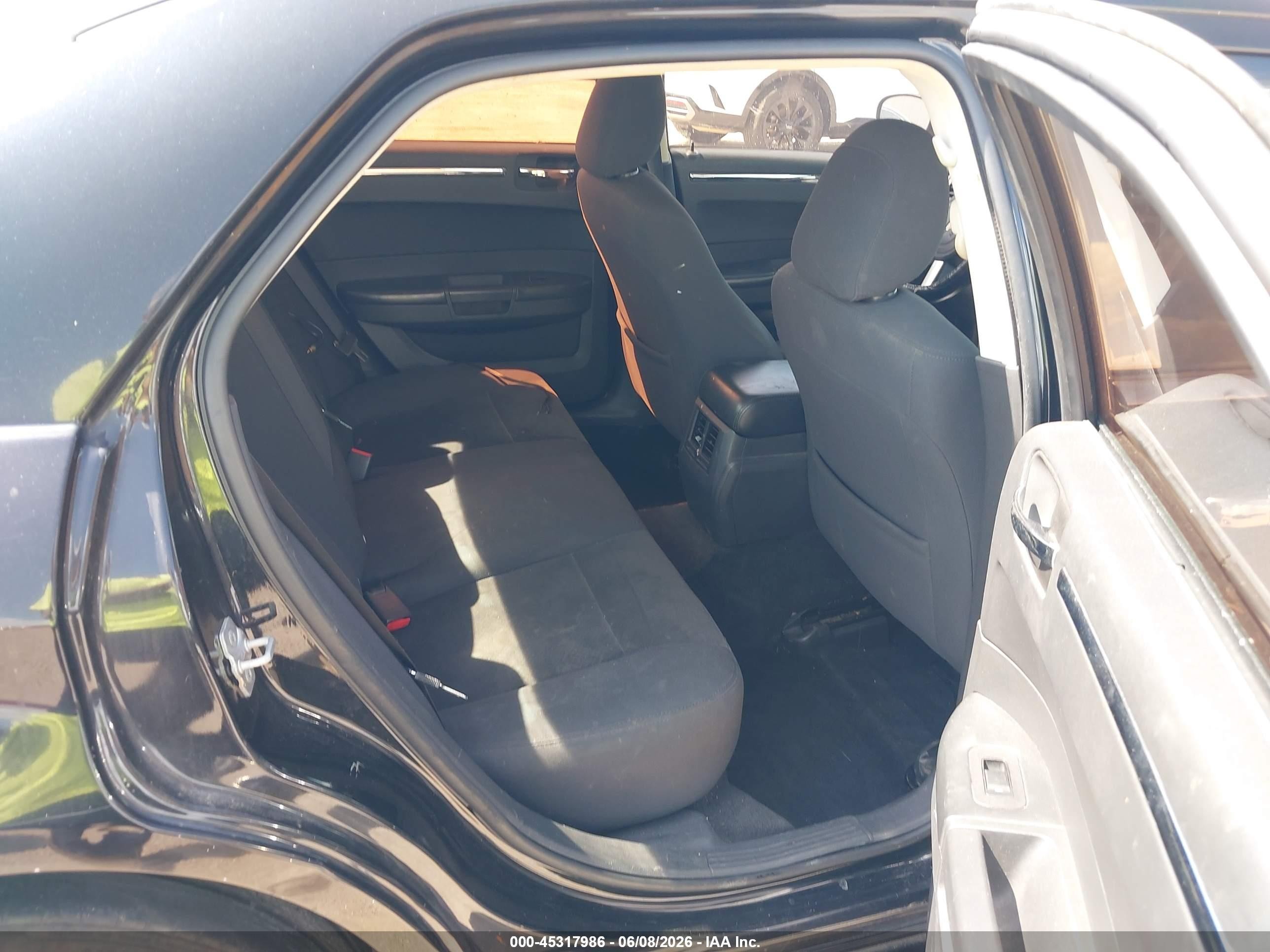 2010 Chrysler 300 Touring Черный vin: 2C3CA4CD9AH208928