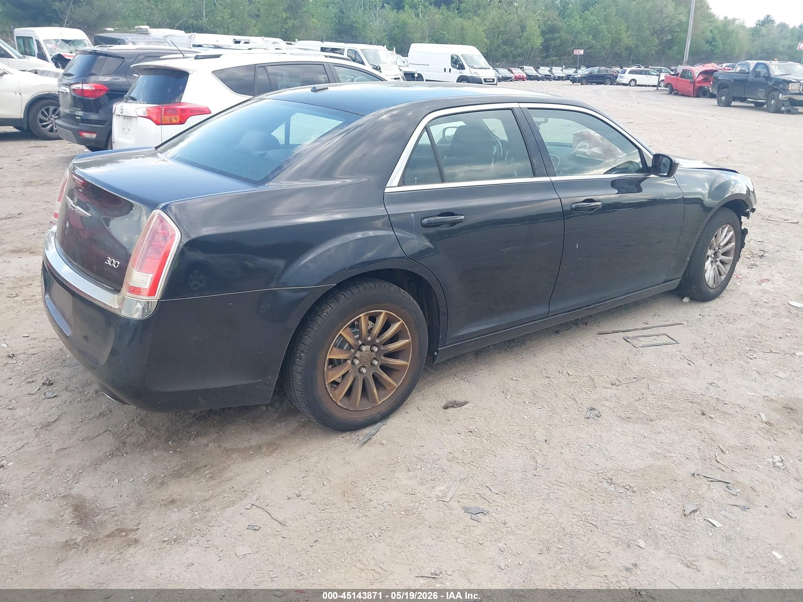 2011 Chrysler 300   Black vin: 2C3CA4CG8BH531850